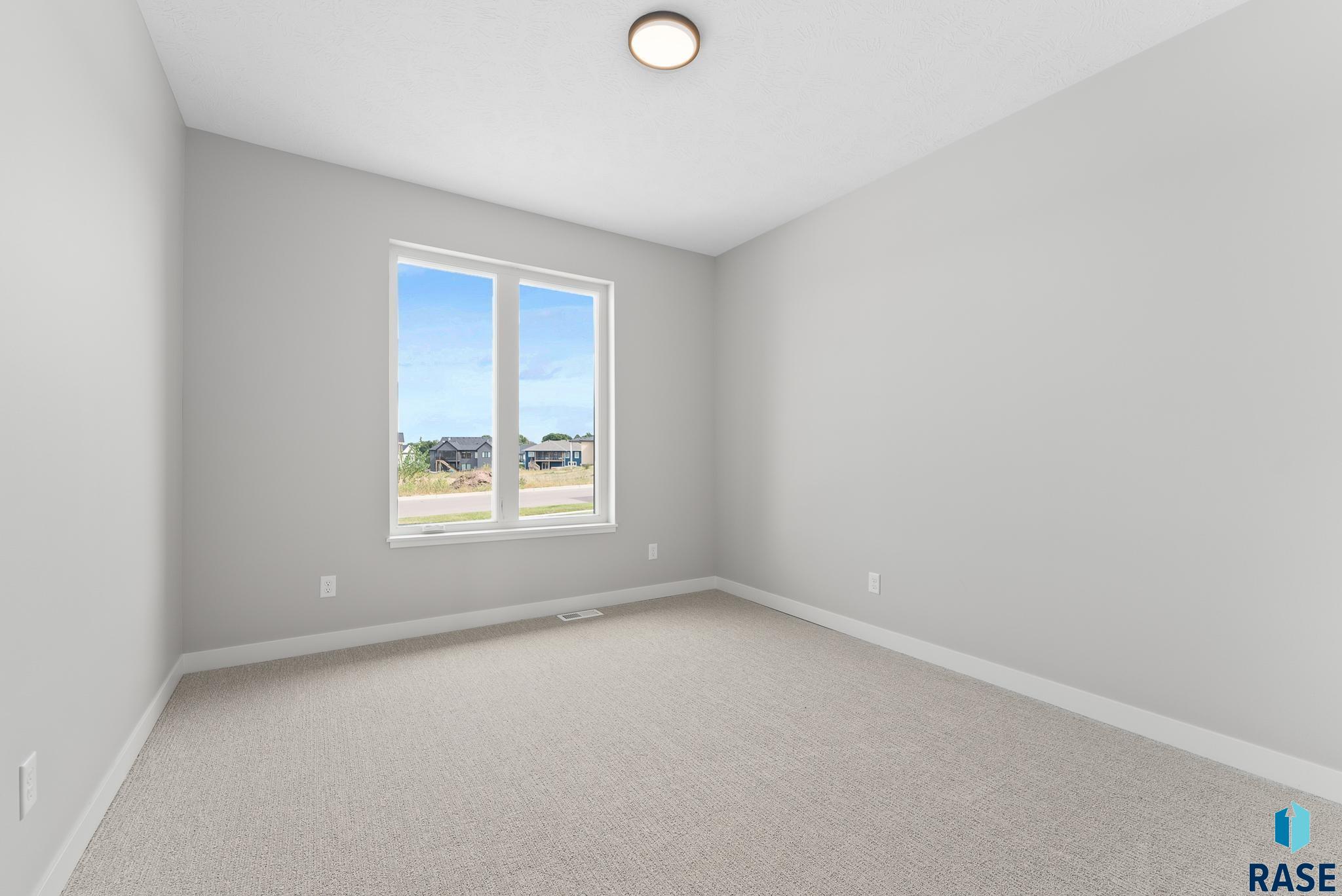 513 N Wildcat Dr Drive, Sioux Falls, New Jersey image 37
