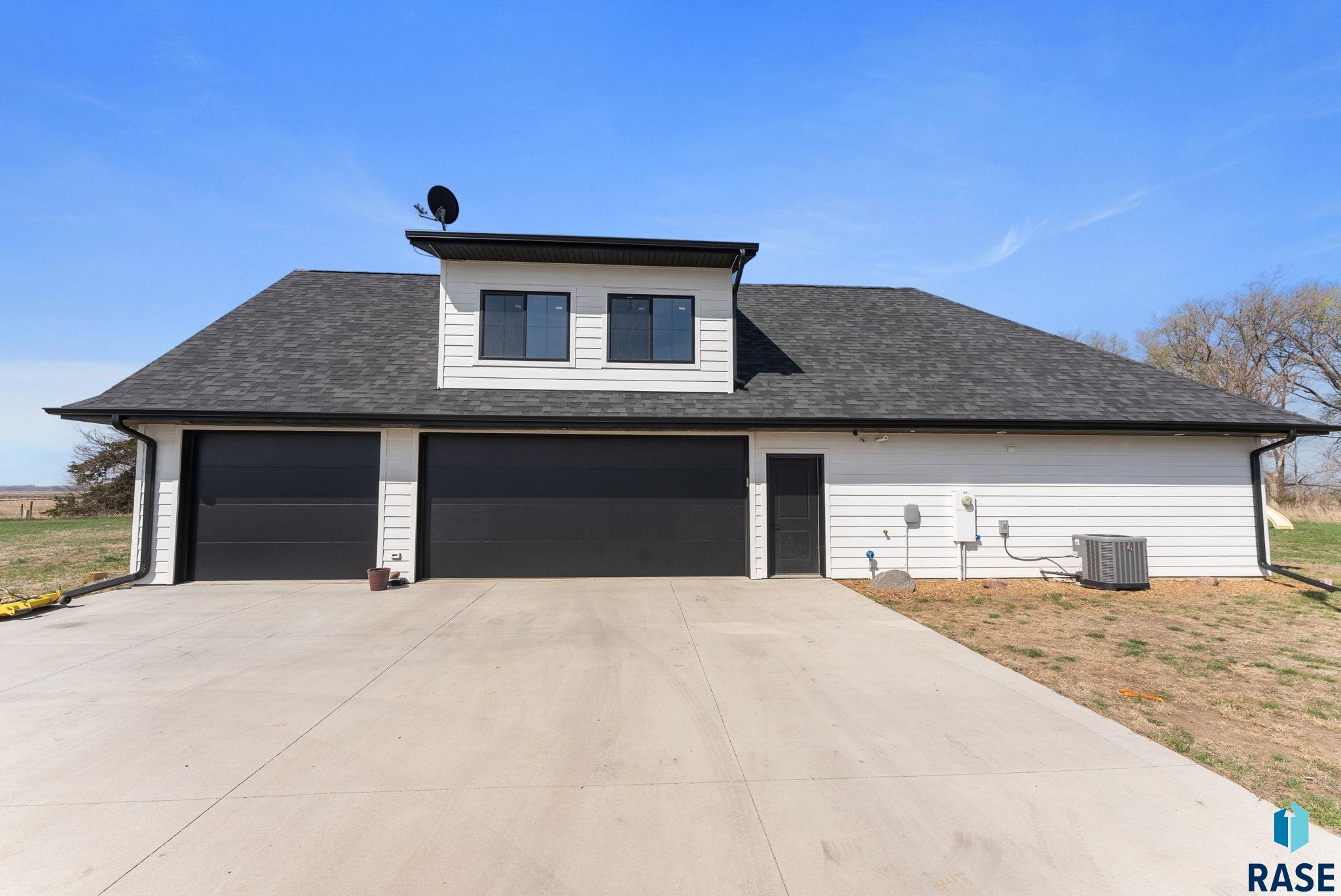 46736 306th St Street, Beresford, South Dakota image 4