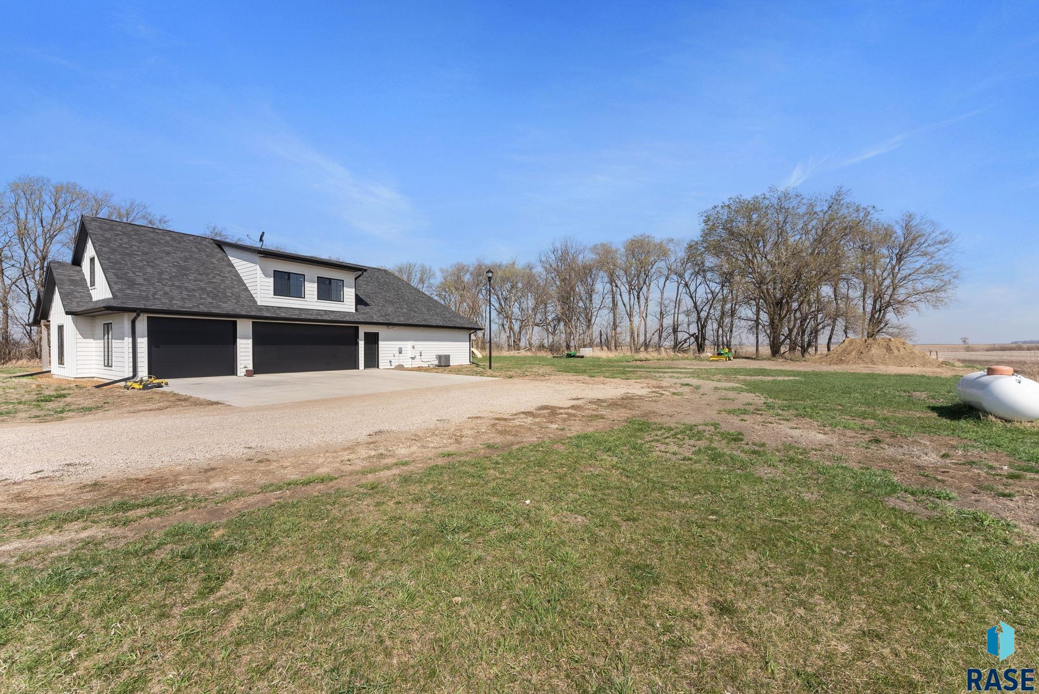 46736 306th St Street, Beresford, South Dakota image 3