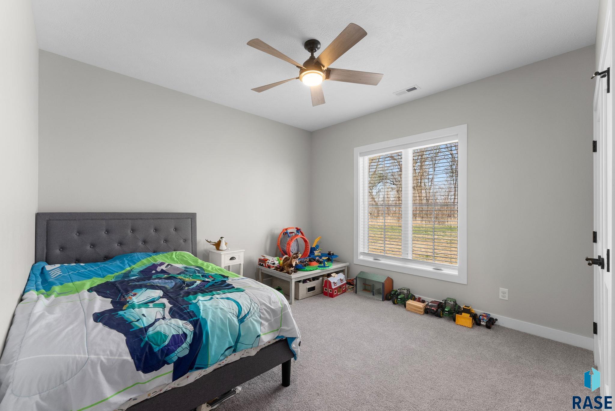 46736 306th St Street, Beresford, South Dakota image 40