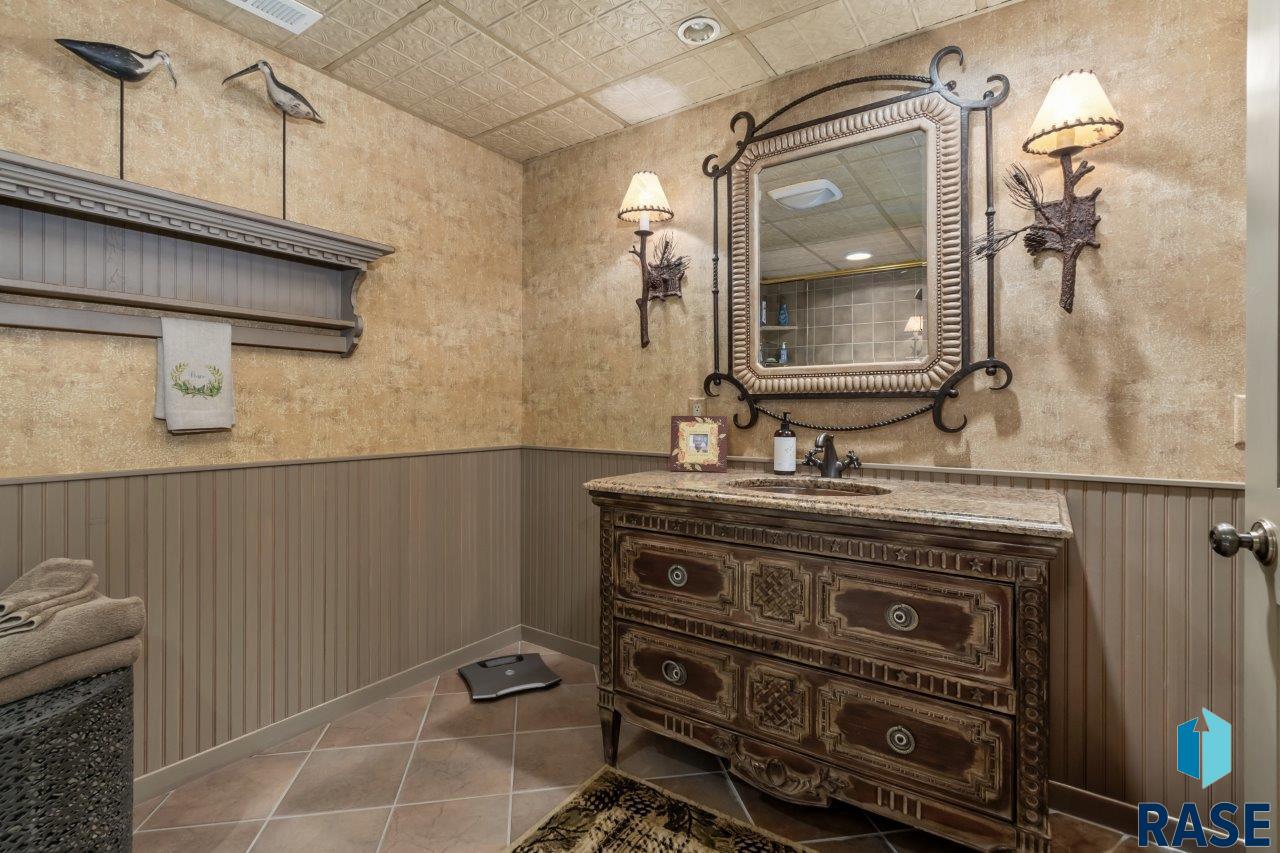 1004 E Tomar Rd Road, Sioux Falls, South Dakota image 41