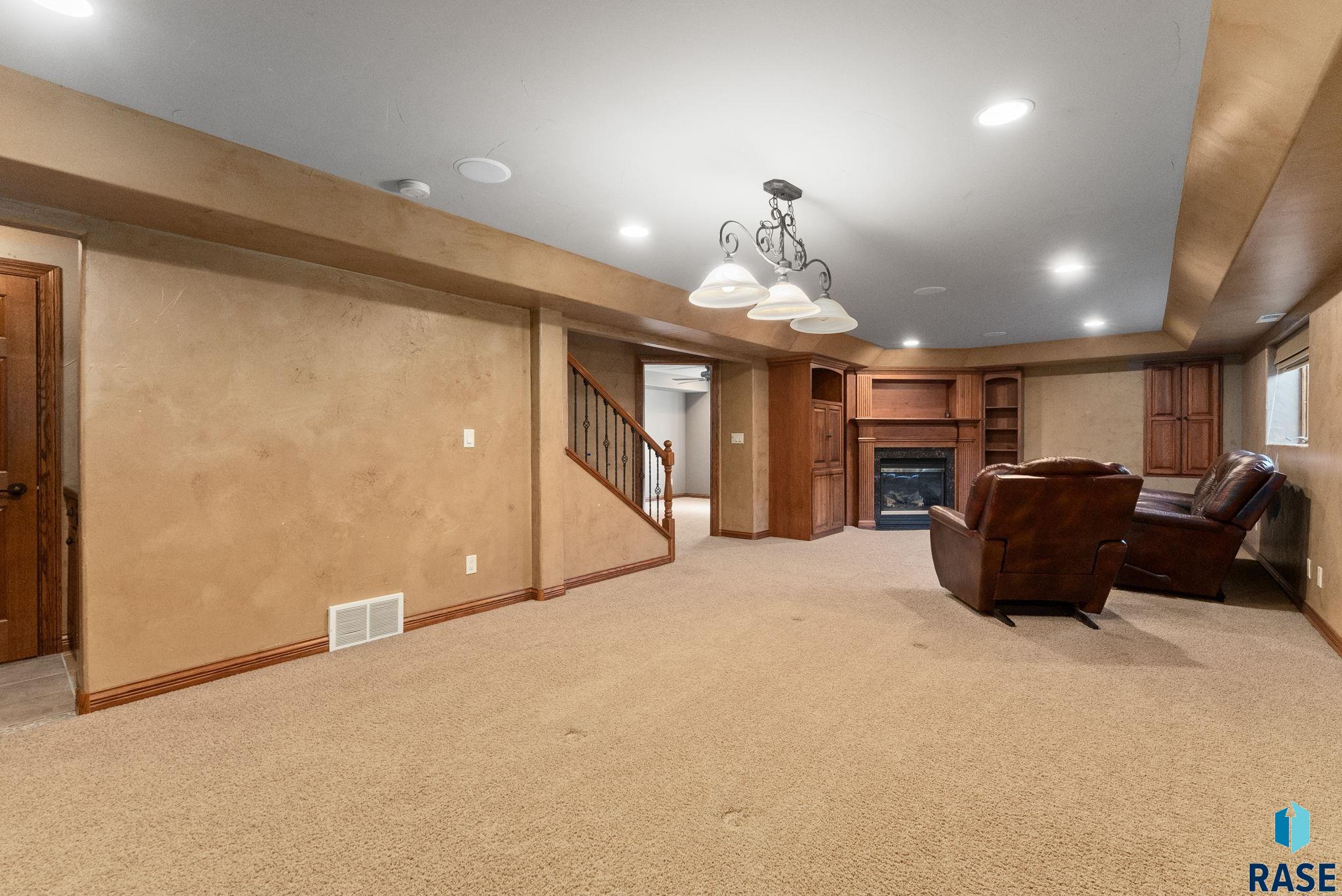 3809 S Florence Ave Avenue #B, Sioux Falls, New Jersey image 28