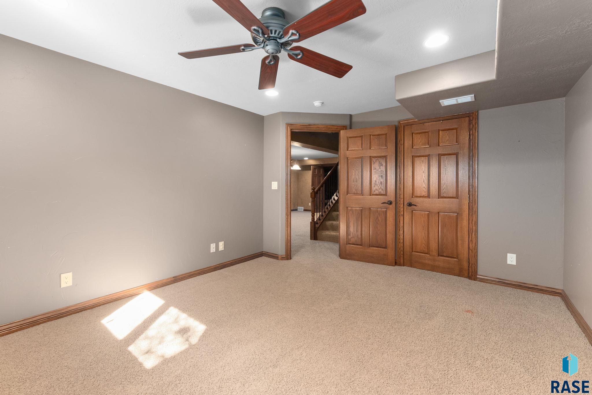 3809 S Florence Ave Avenue #B, Sioux Falls, New Jersey image 35