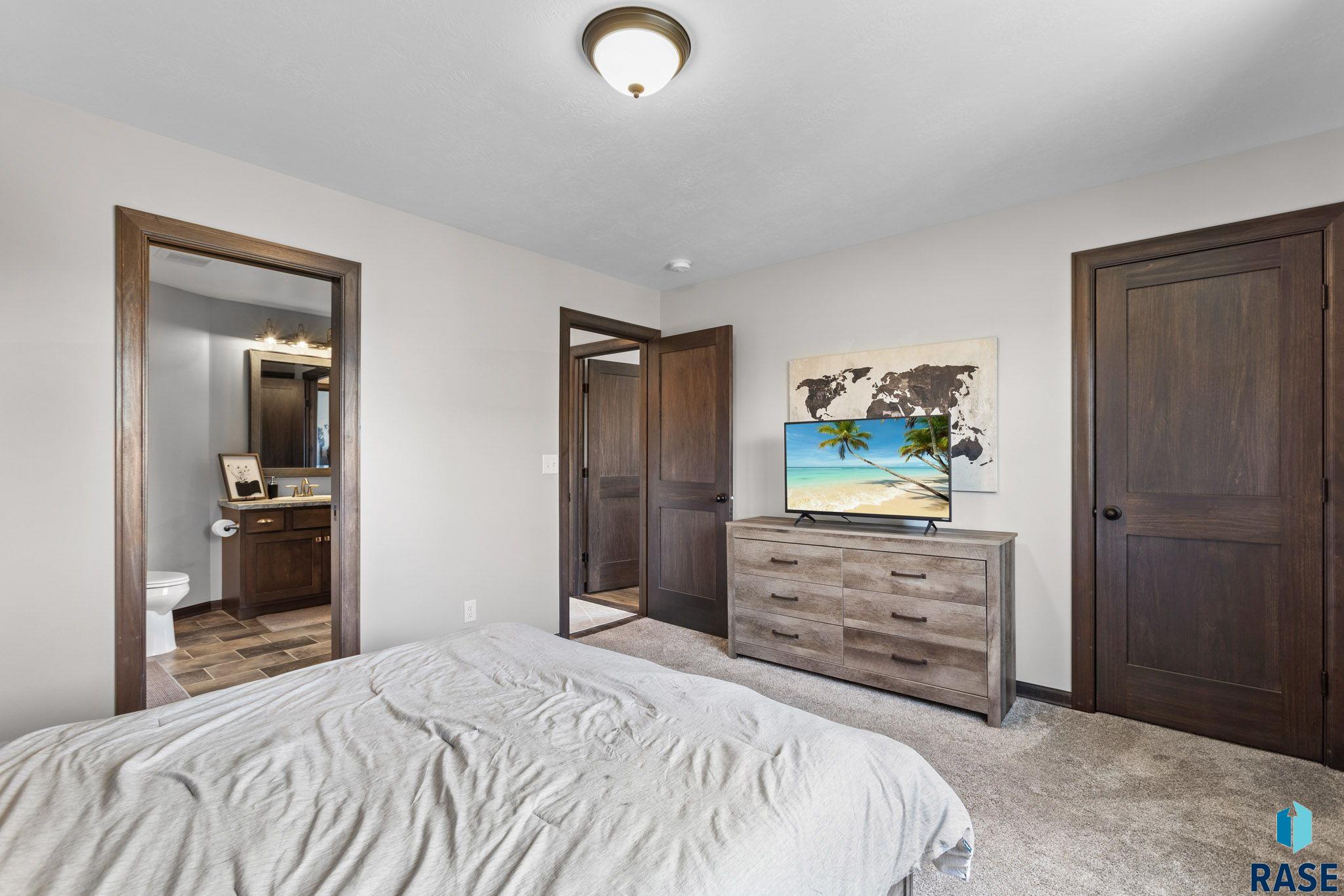 7305 W Jacob Cir Circle, Sioux Falls, New Jersey image 18