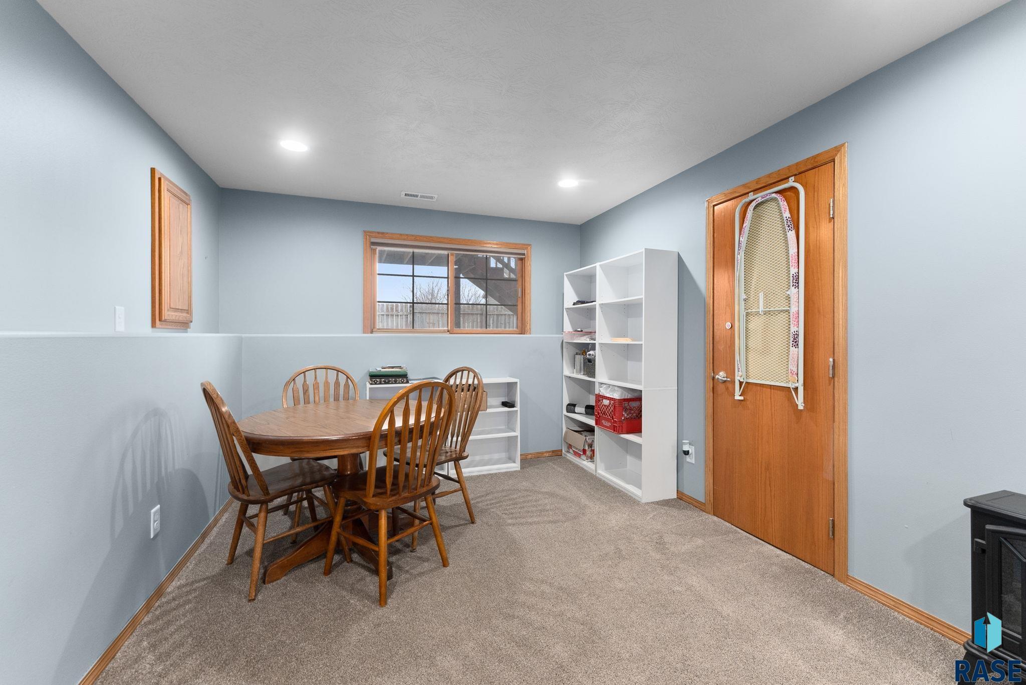 705 N Agate Ave Avenue, Brandon, South Dakota image 17