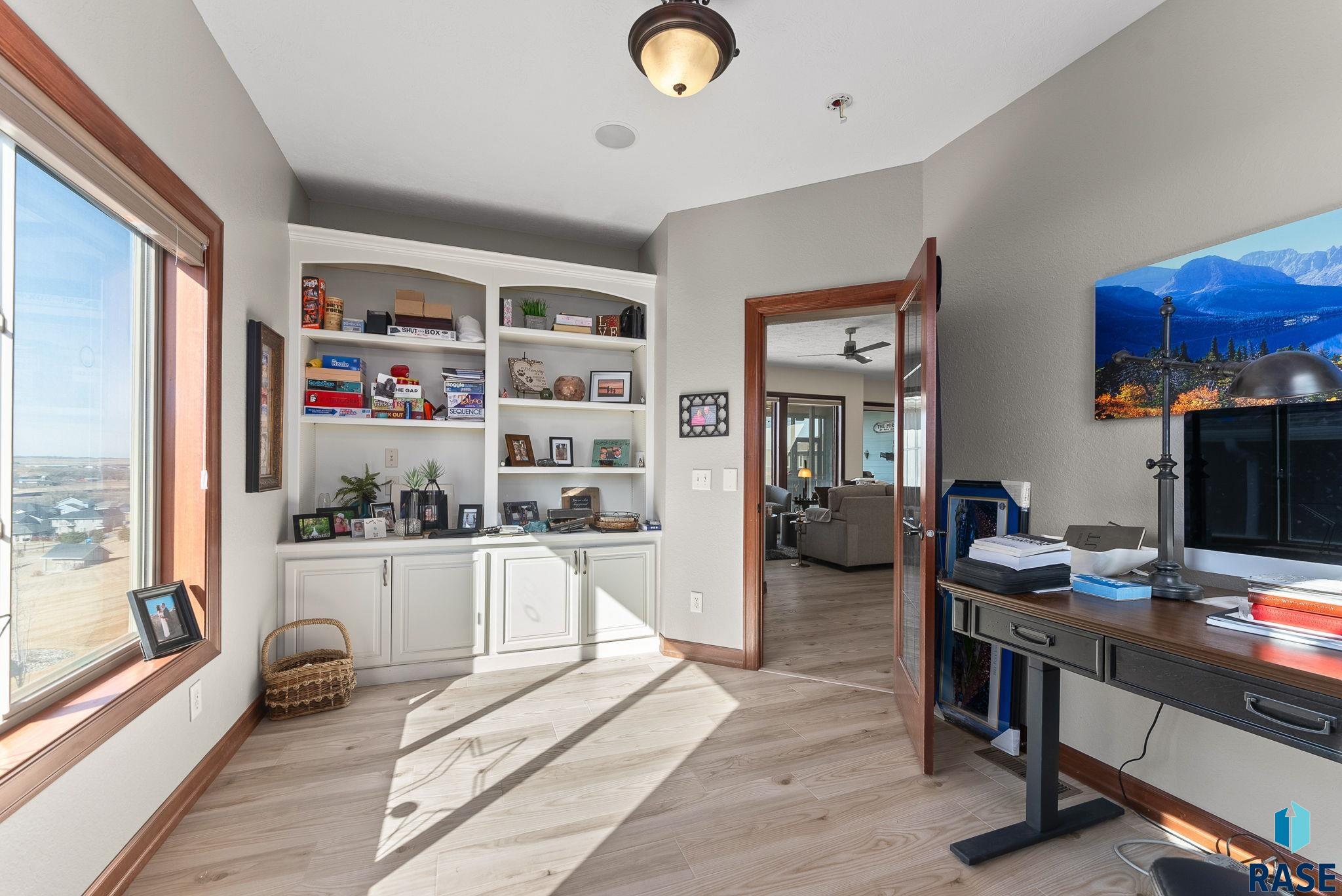1005 N Sioux Blvd Boulevard, Brandon, South Dakota image 20