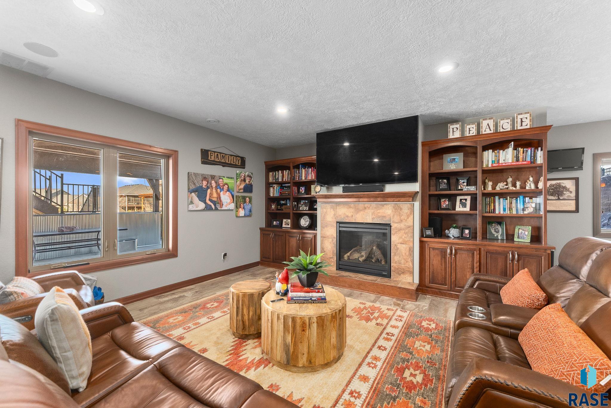 1005 N Sioux Blvd Boulevard, Brandon, South Dakota image 14