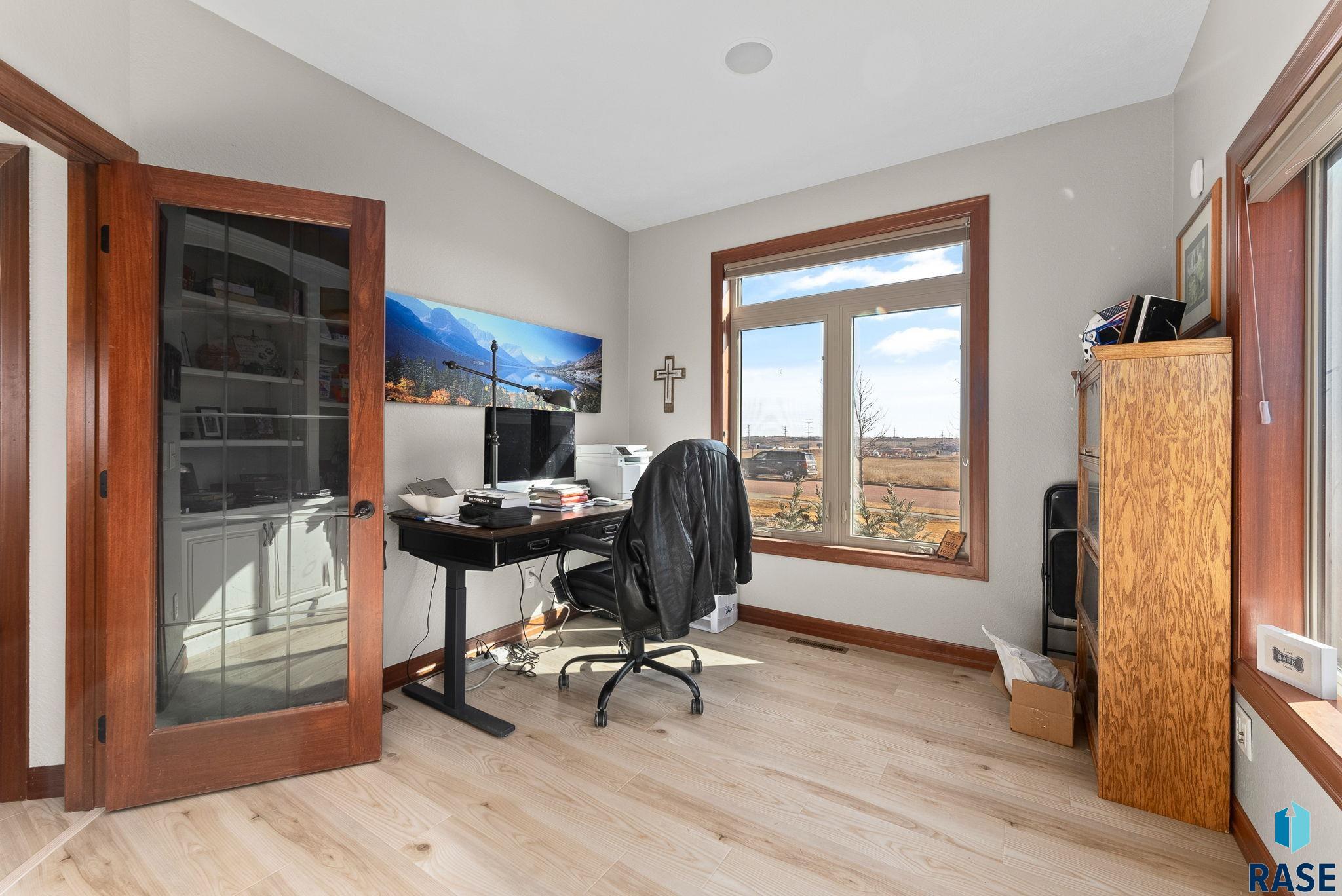1005 N Sioux Blvd Boulevard, Brandon, South Dakota image 13