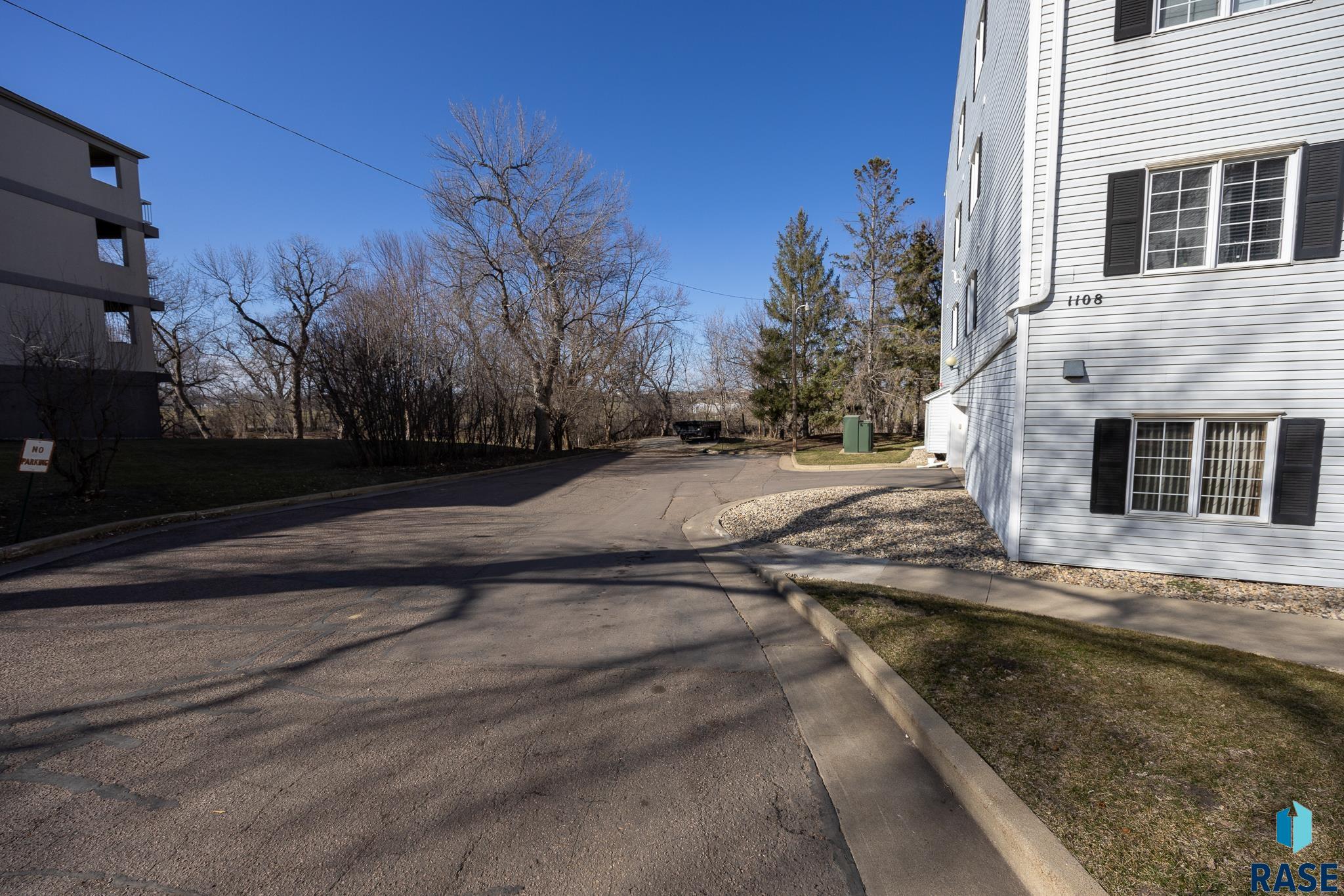 1108 W 57th St Street #304, Sioux Falls, South Dakota image 12