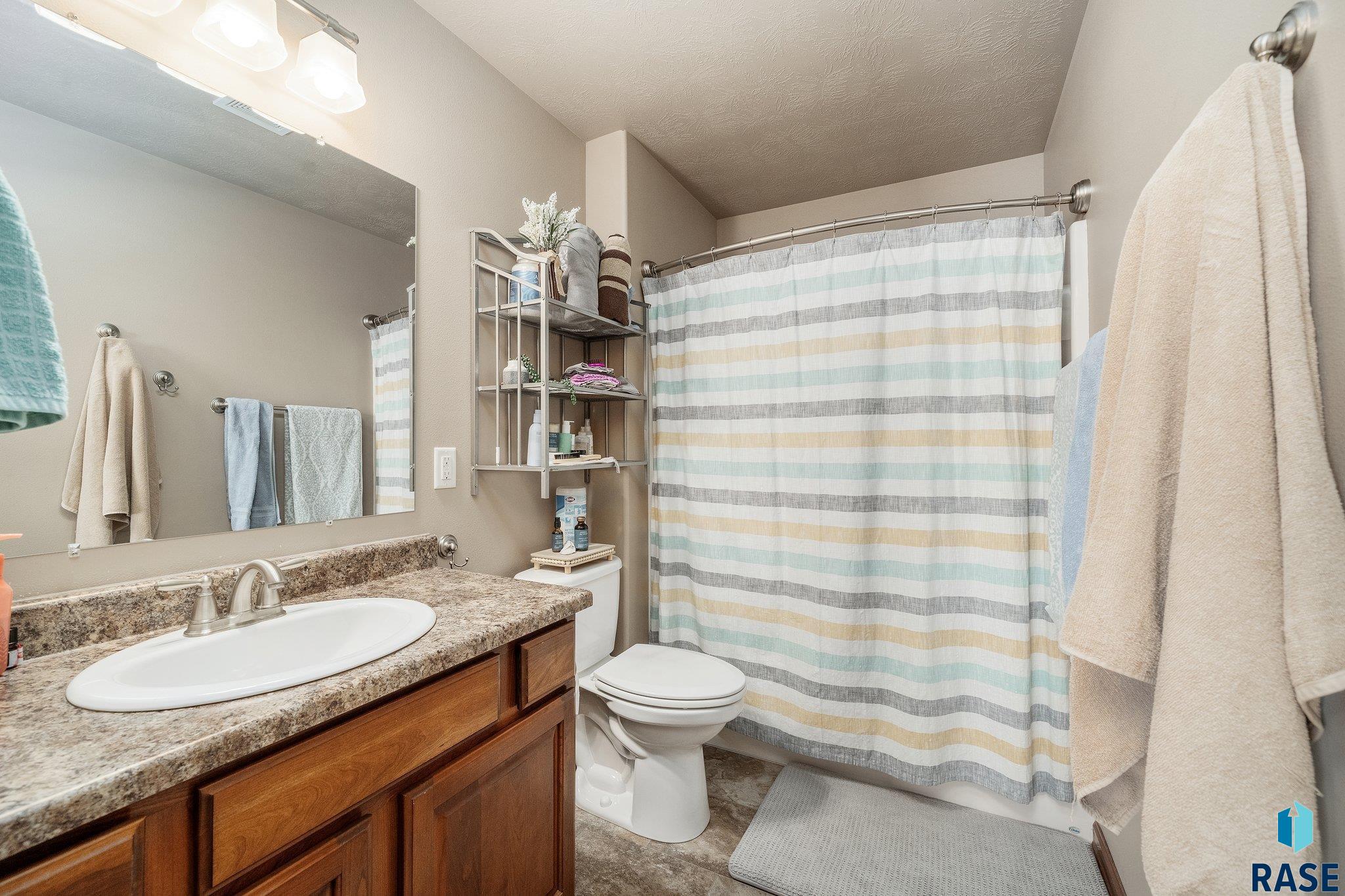 4314 W Shipton St Street, Sioux Falls, New Jersey image 10