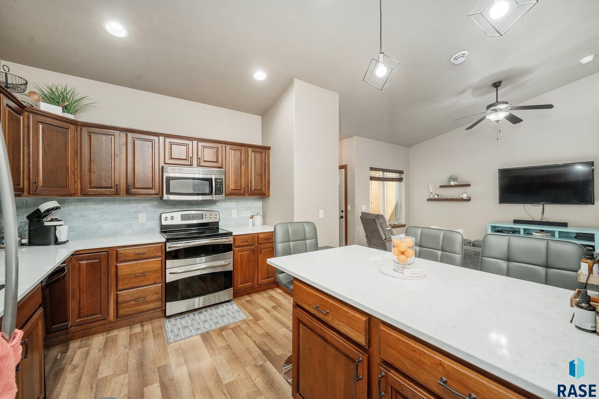 4314 W Shipton St Street, Sioux Falls, New Jersey image 3