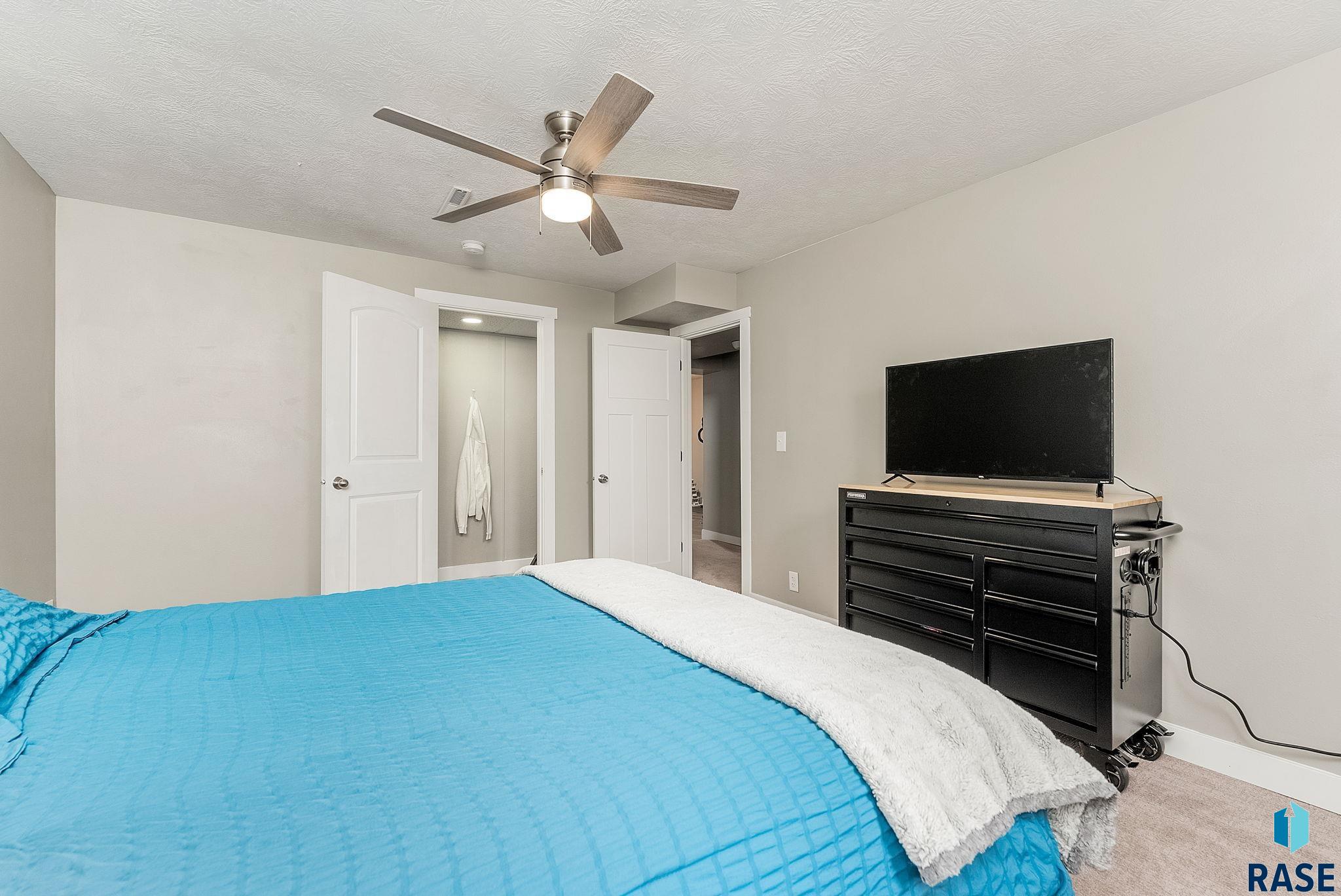 47748 255th St Street, Garretson, South Dakota image 29