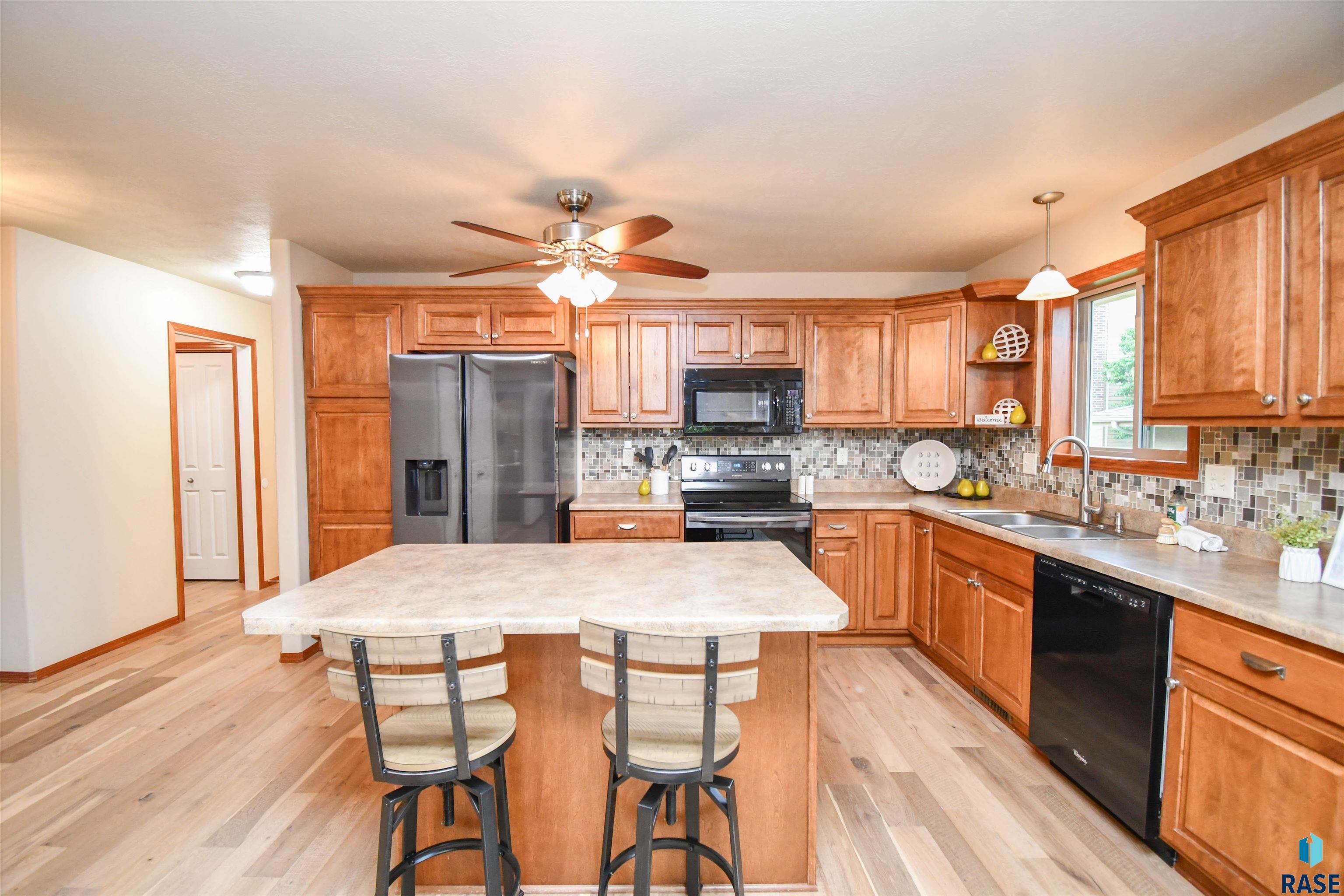 3545 S Prairie Gardens Pl Place, Sioux Falls, New Jersey image 2