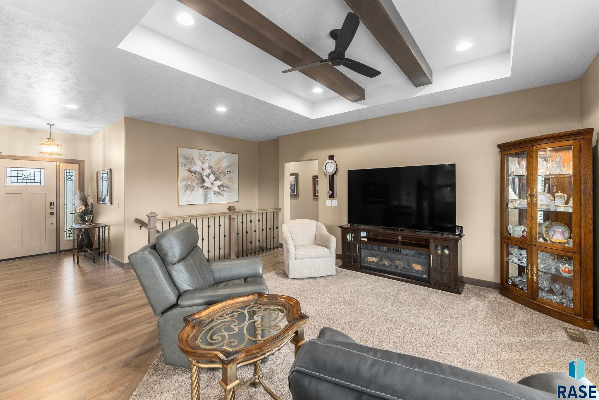 Sioux Falls, South Dakota 57108, United States, 5 Bedrooms Bedrooms, ,3 BathroomsBathrooms,Residential,Active,114035