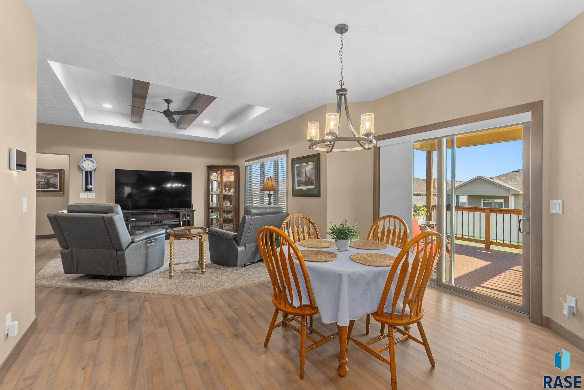 Sioux Falls, South Dakota 57108, United States, 5 Bedrooms Bedrooms, ,3 BathroomsBathrooms,Residential,Active,114035