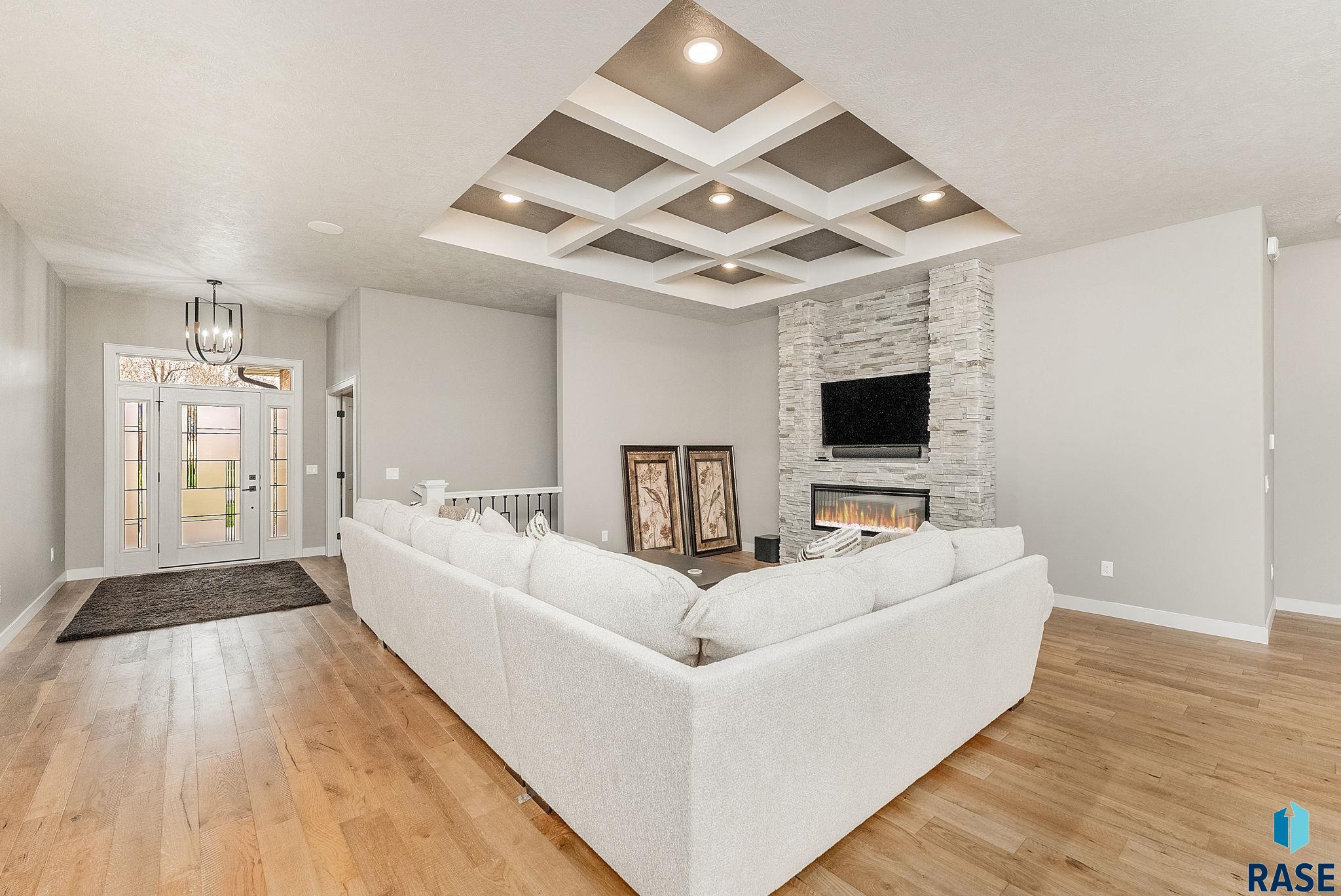 4710 S Duluth Ave Avenue, Sioux Falls, New Jersey image 3