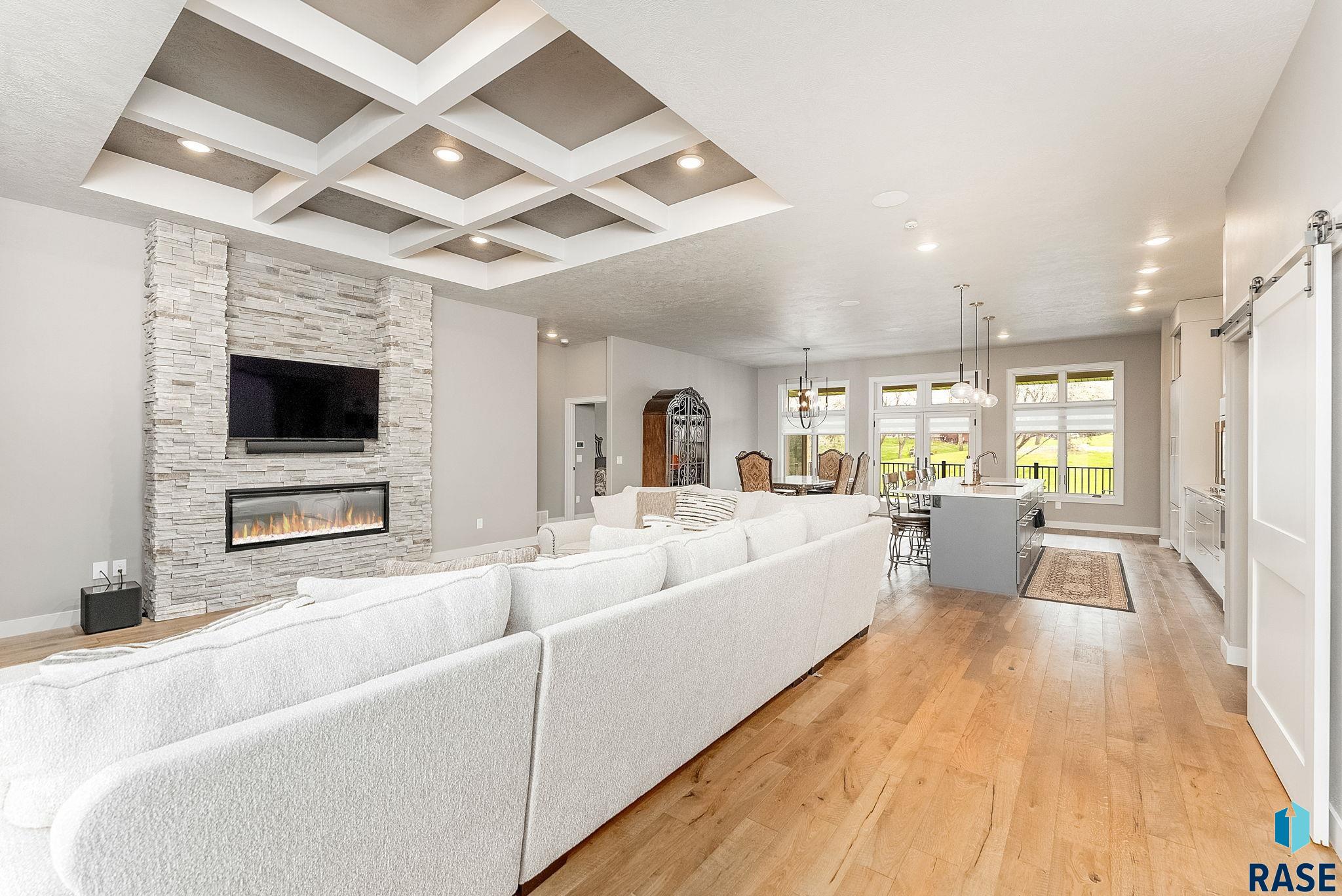 4710 S Duluth Ave Avenue, Sioux Falls, New Jersey image 4