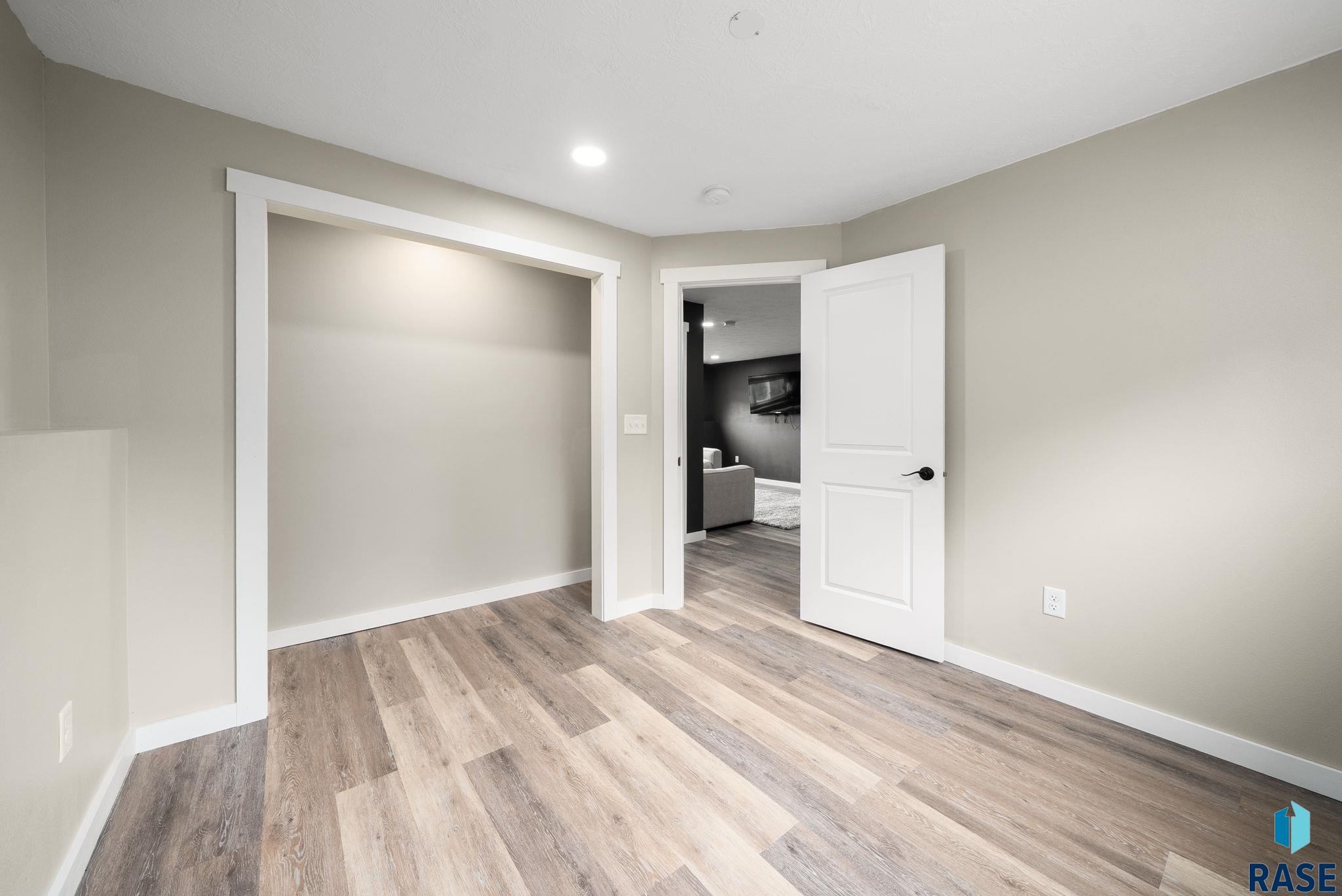7200 S Hughes Ave Avenue, Sioux Falls, New Jersey image 15