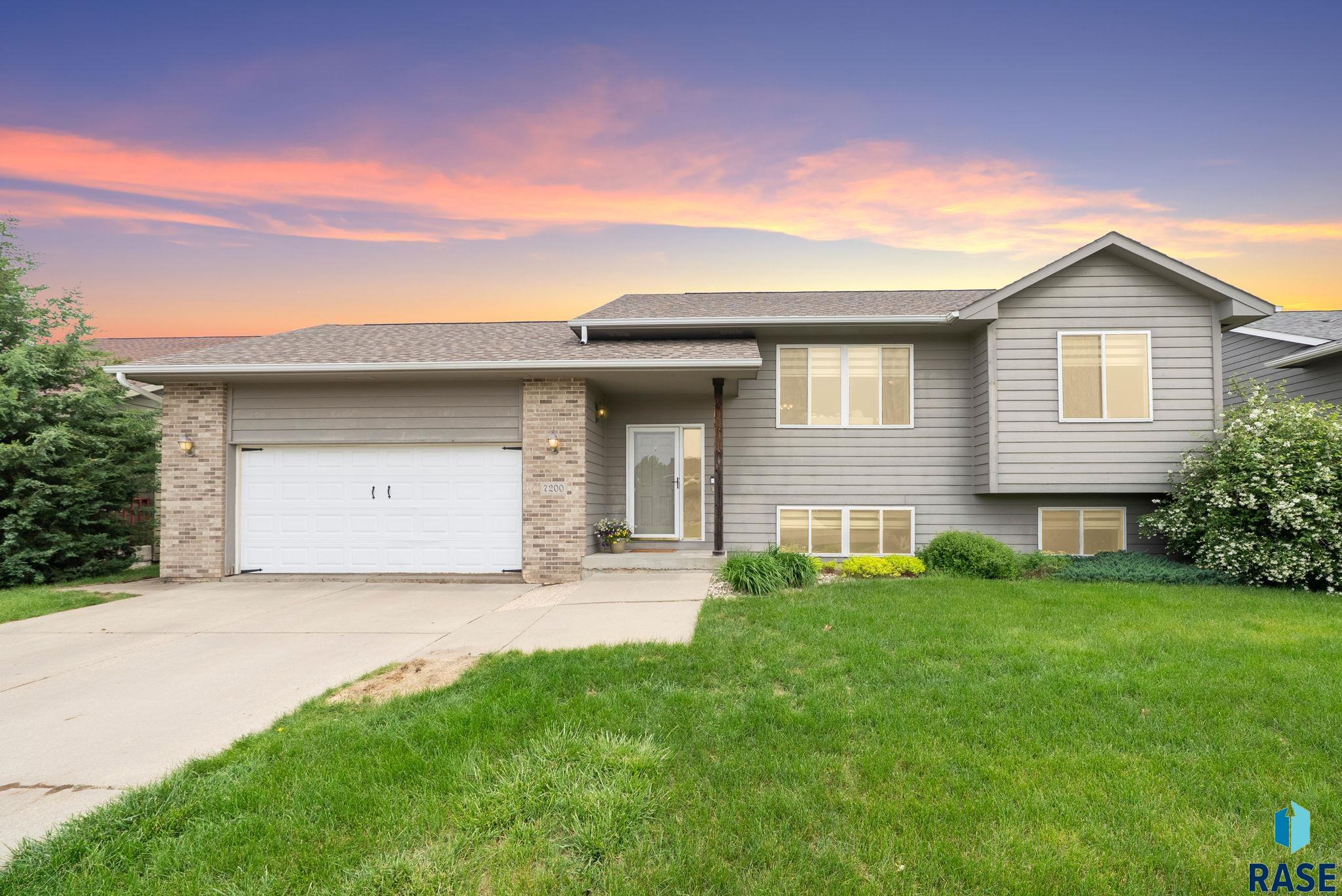 7200 S Hughes Ave Avenue, Sioux Falls, New Jersey image 1
