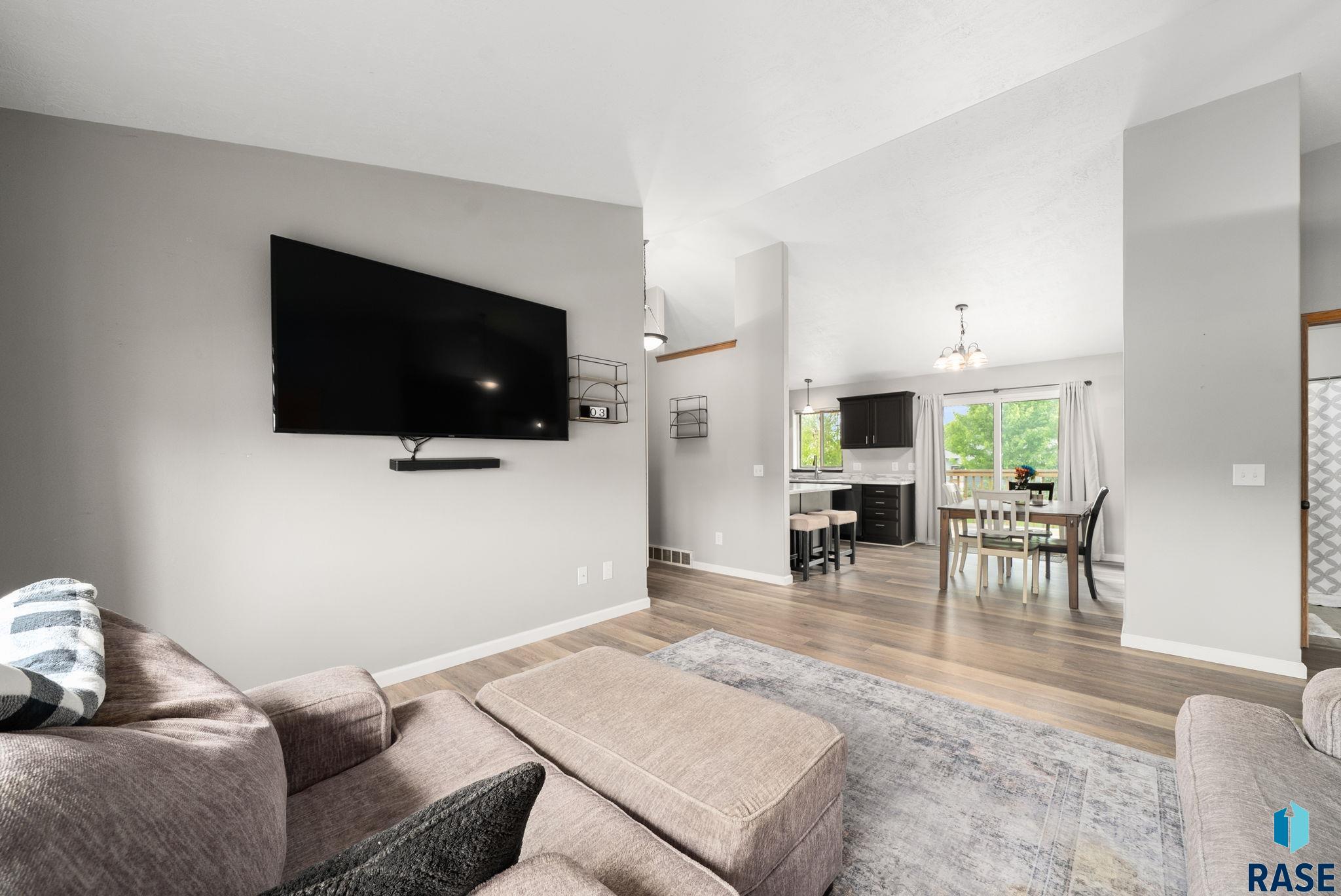 7200 S Hughes Ave Avenue, Sioux Falls, New Jersey image 4