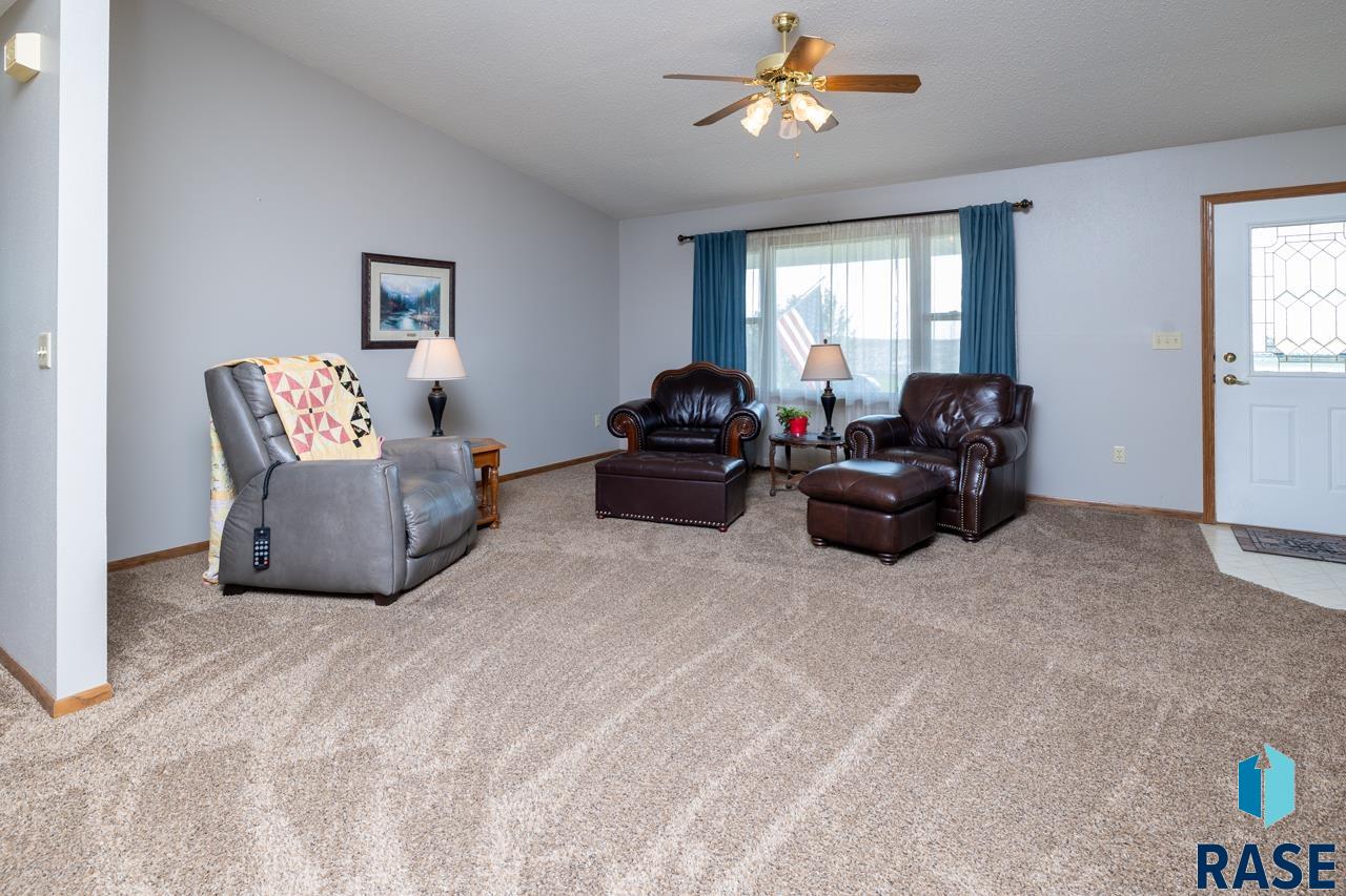 410 S 3rd St Street, Beaver Creek, New Jersey image 5