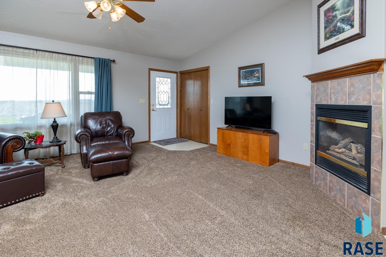 410 S 3rd St Street, Beaver Creek, New Jersey image 4