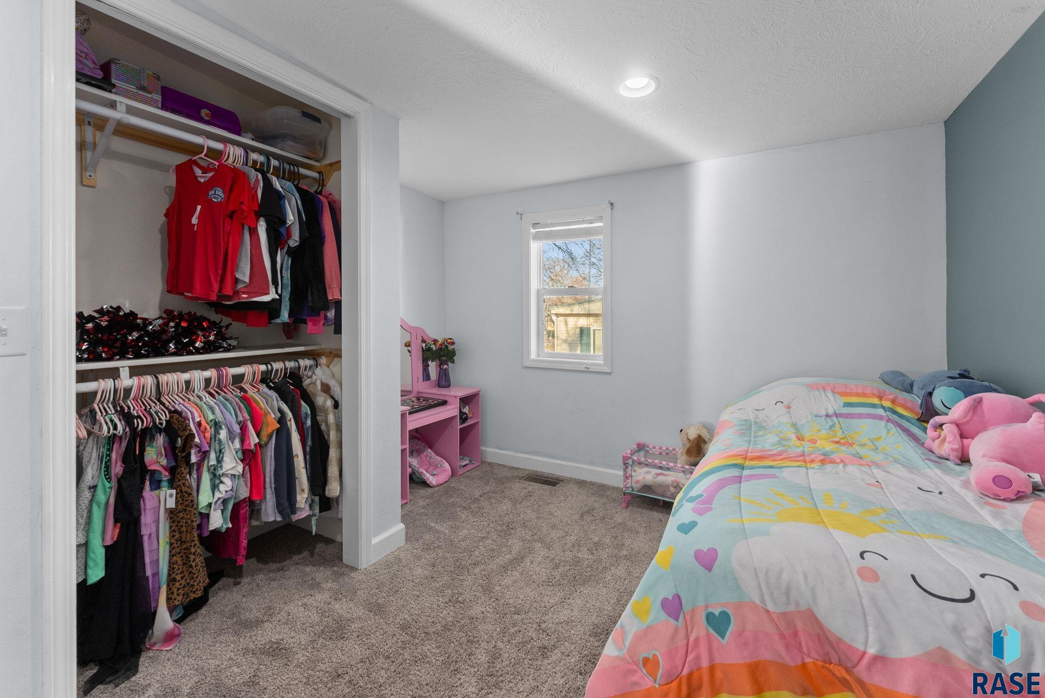 504 Southside Ave Avenue, Valley Springs, South Dakota image 15