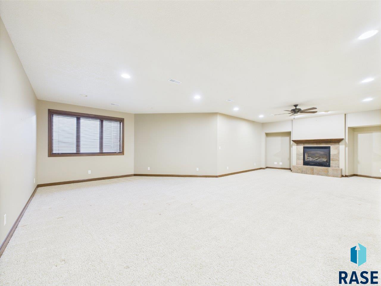 6204 S Doral Trl Trail, Sioux Falls, New Jersey image 47