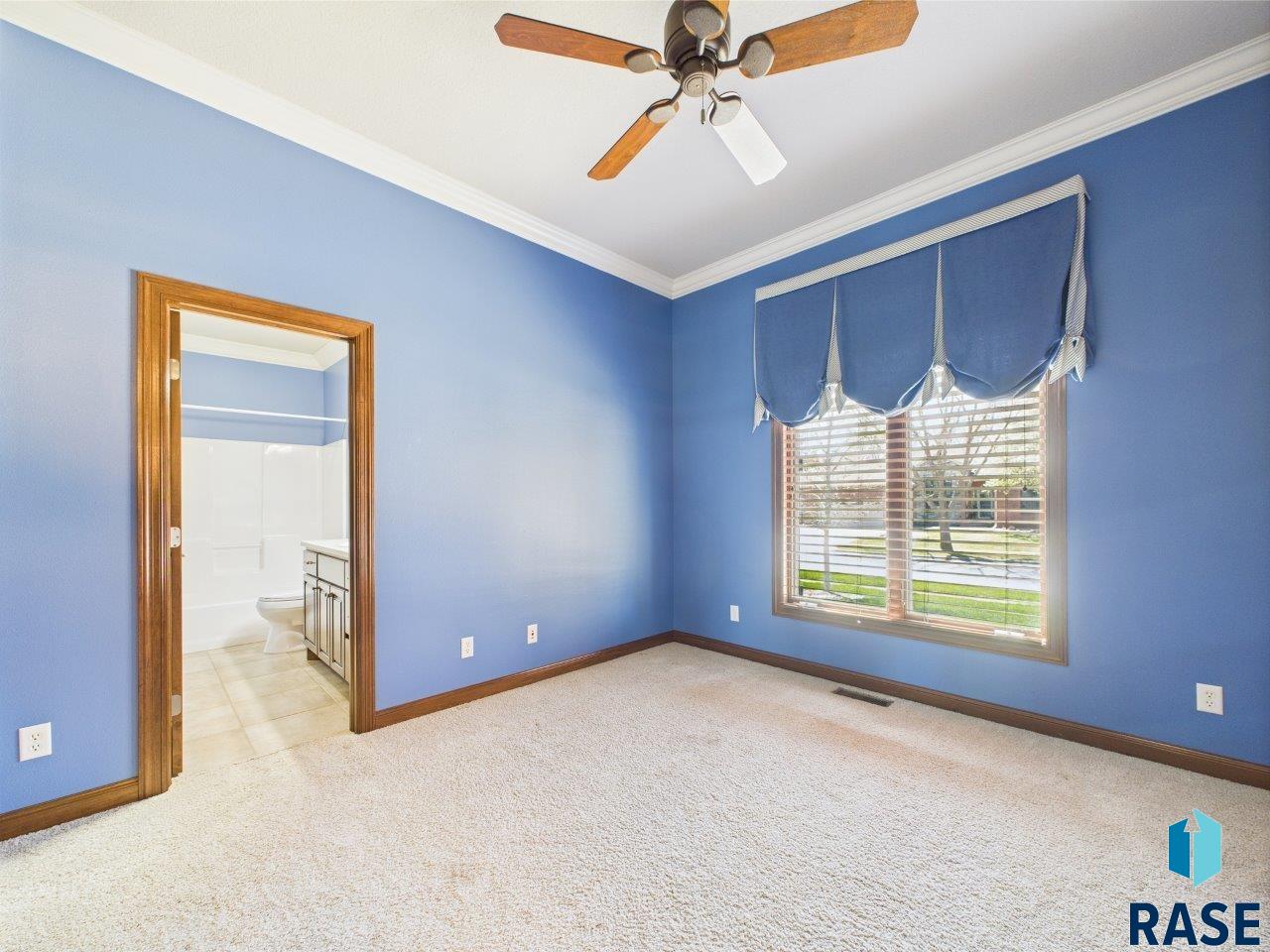 6204 S Doral Trl Trail, Sioux Falls, New Jersey image 35