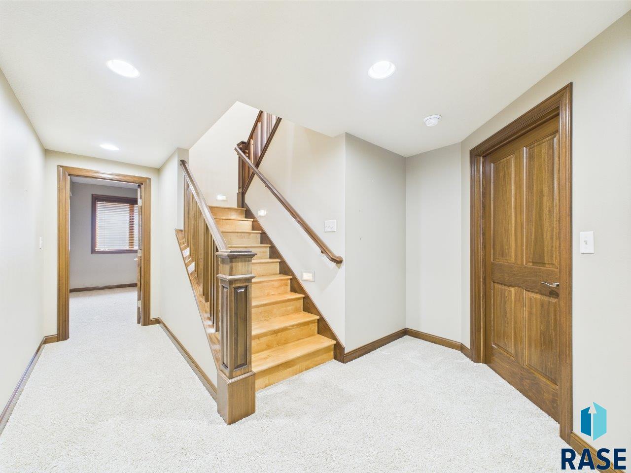 6204 S Doral Trl Trail, Sioux Falls, New Jersey image 38