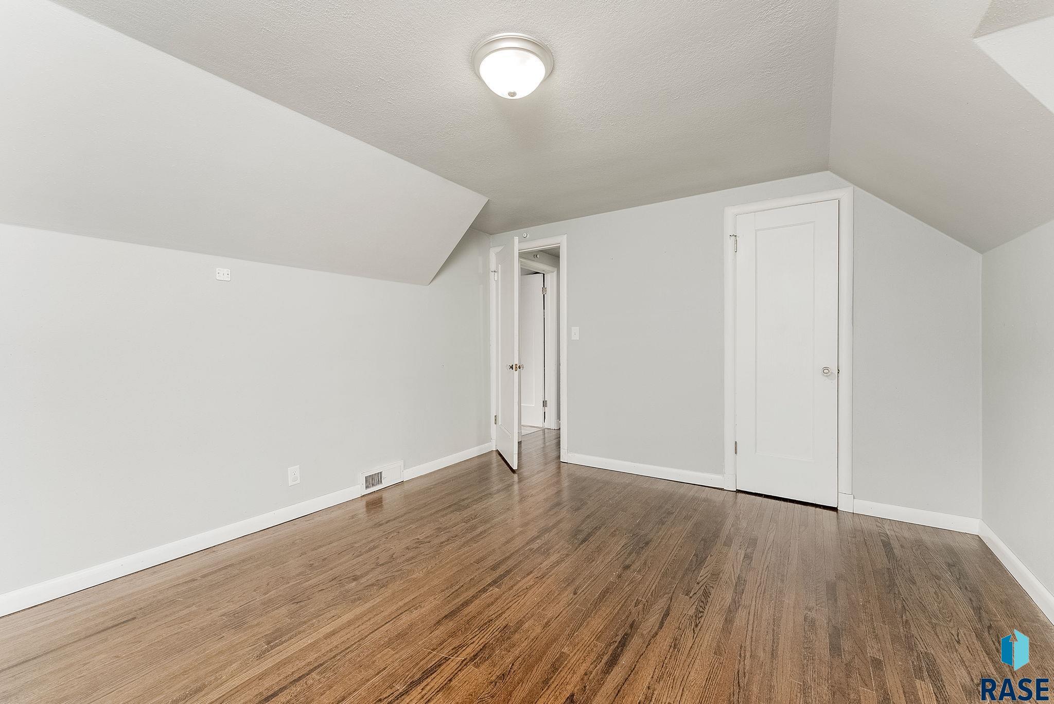 217 E 26th St Street, Sioux Falls, South Dakota image 18