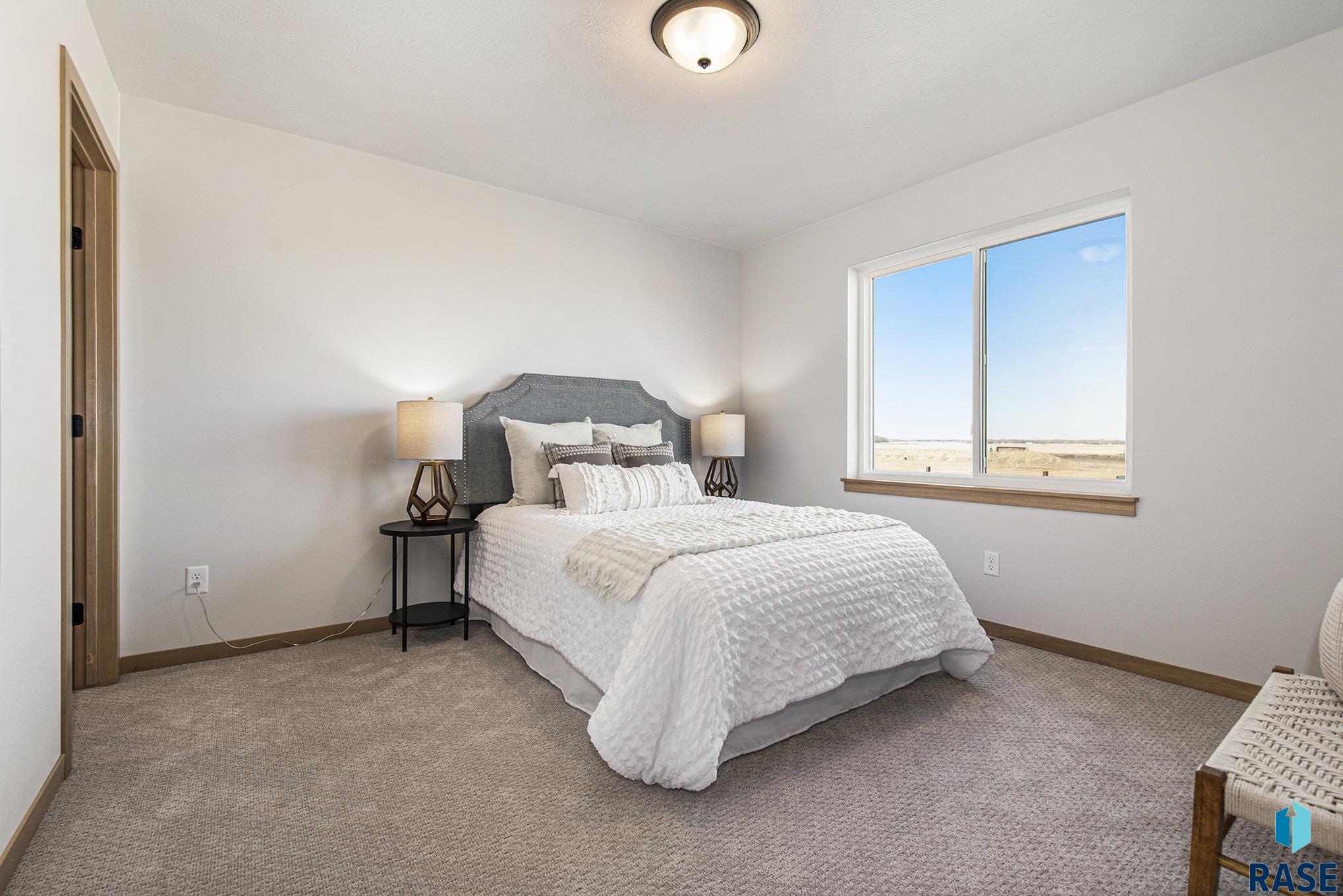 3611 S Chalice Pl Place, Sioux Falls, South Dakota image 12