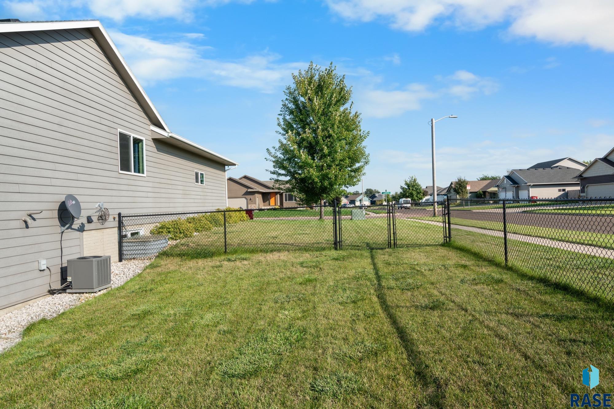 401 Adrianna Ave Avenue, Harrisburg, South Dakota image 41