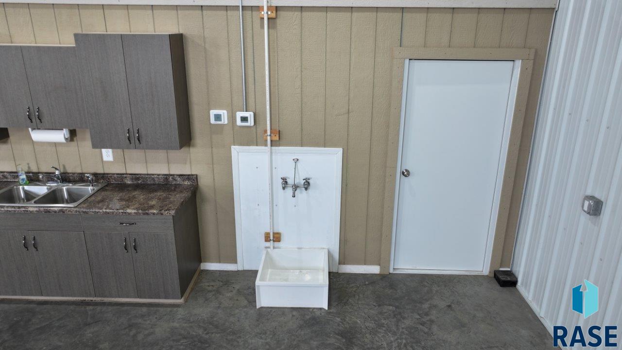 6460 Nordstrom Trl Trail, Madison, South Dakota image 41