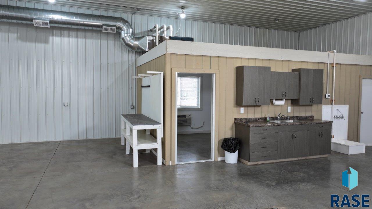 6460 Nordstrom Trl Trail, Madison, South Dakota image 38