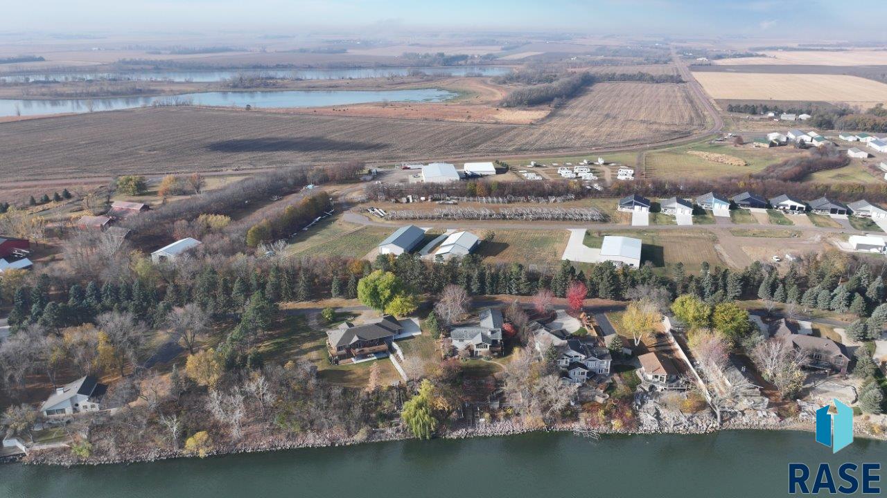 6460 Nordstrom Trl Trail, Madison, South Dakota image 9