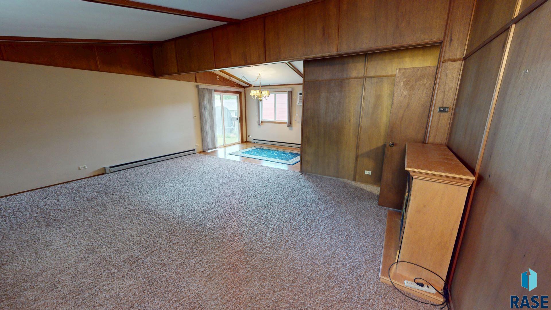 1024 Orchard Dr Drive, Brookings, South Dakota image 3