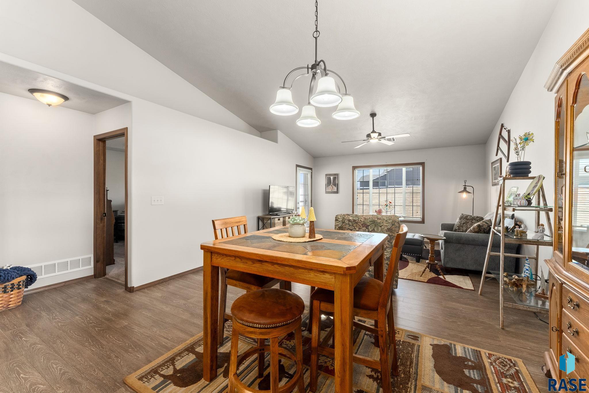 1000 N Crestfield Pl Place, Sioux Falls, New Jersey image 12