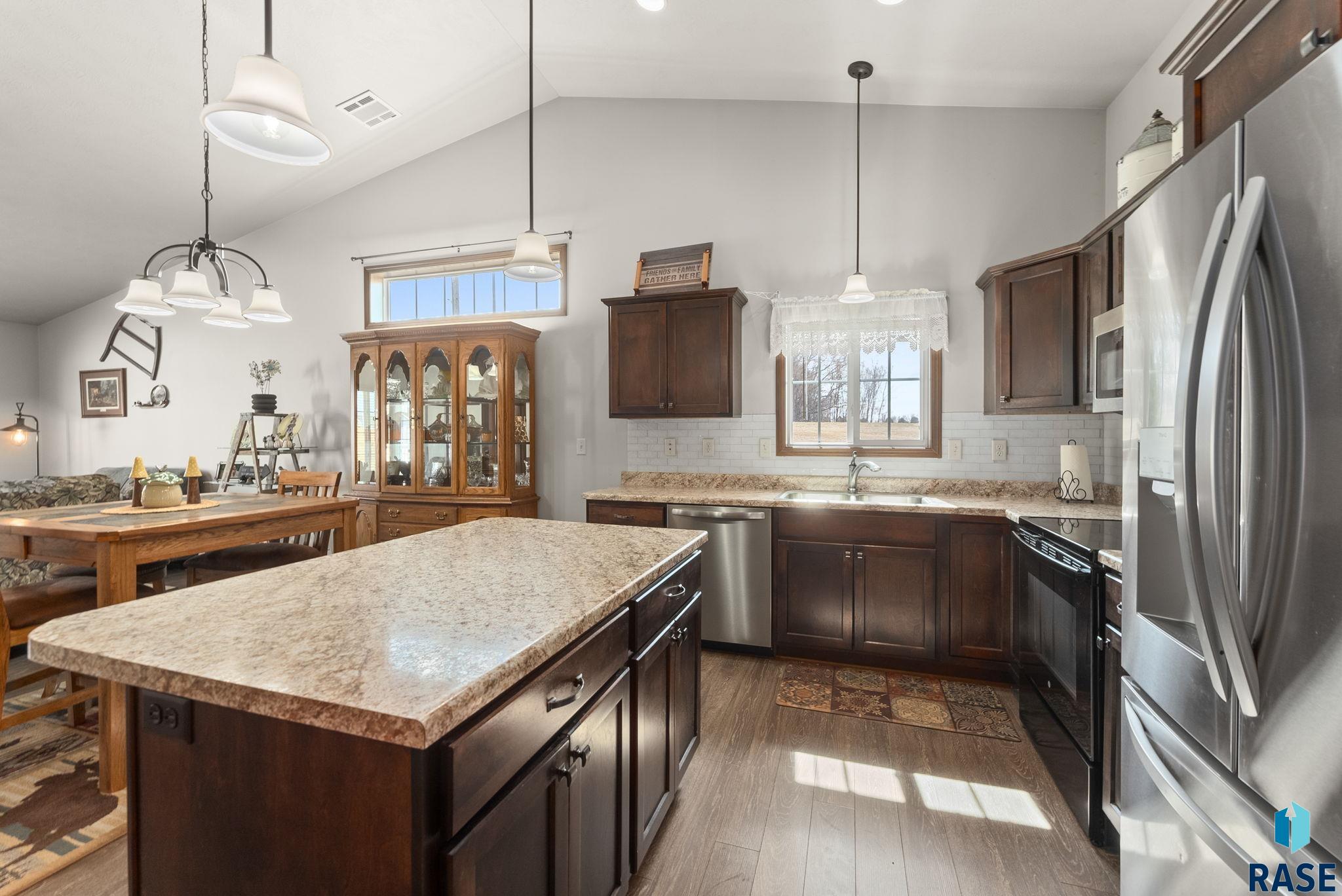 1000 N Crestfield Pl Place, Sioux Falls, New Jersey image 9