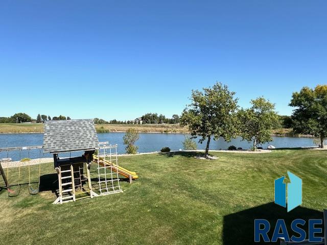2404 Dean Dr Drive, Mitchell, South Dakota image 19