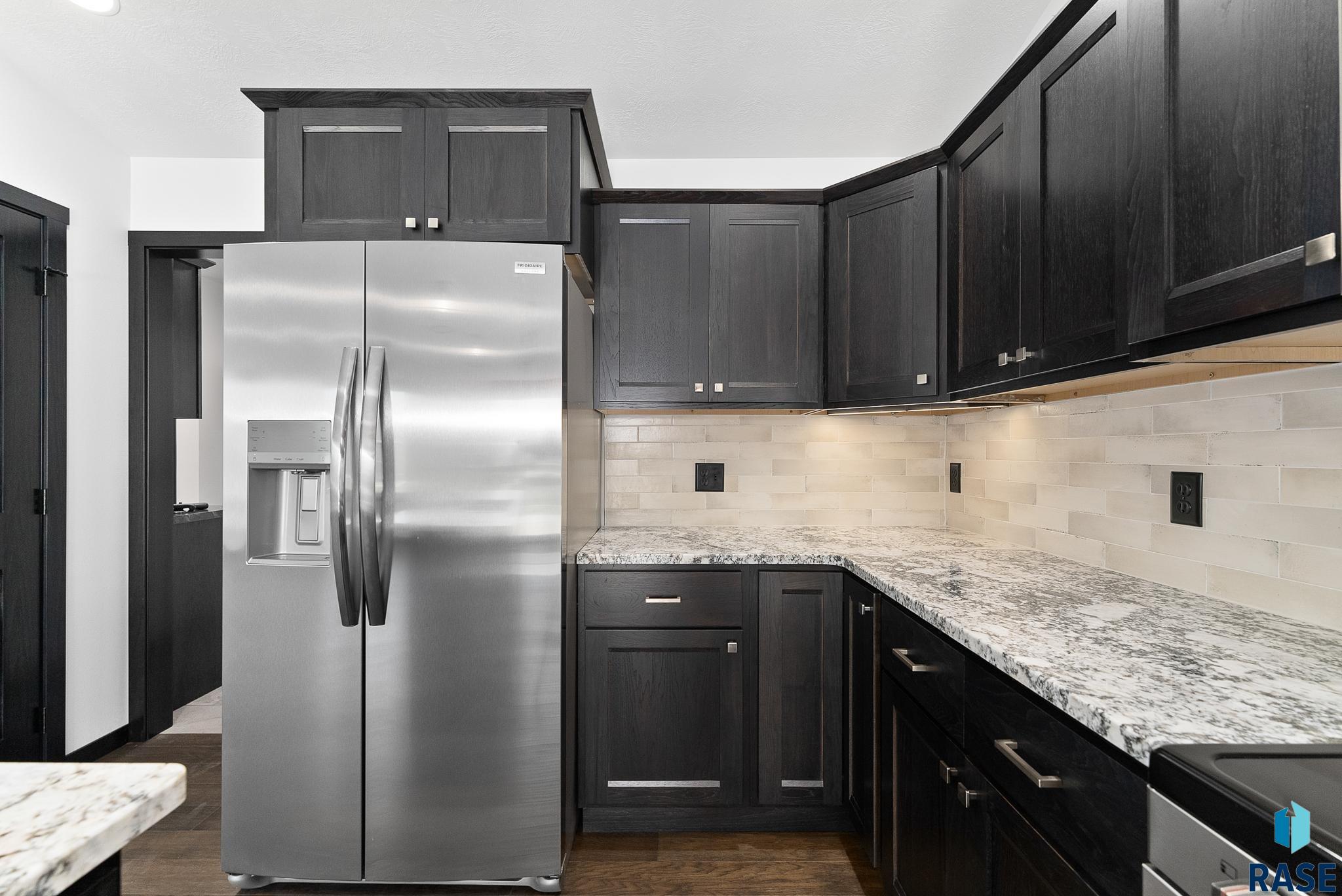 Harrisburg, South Dakota 57032, United States, 5 Bedrooms Bedrooms, ,3 BathroomsBathrooms,Residential,Active,169312