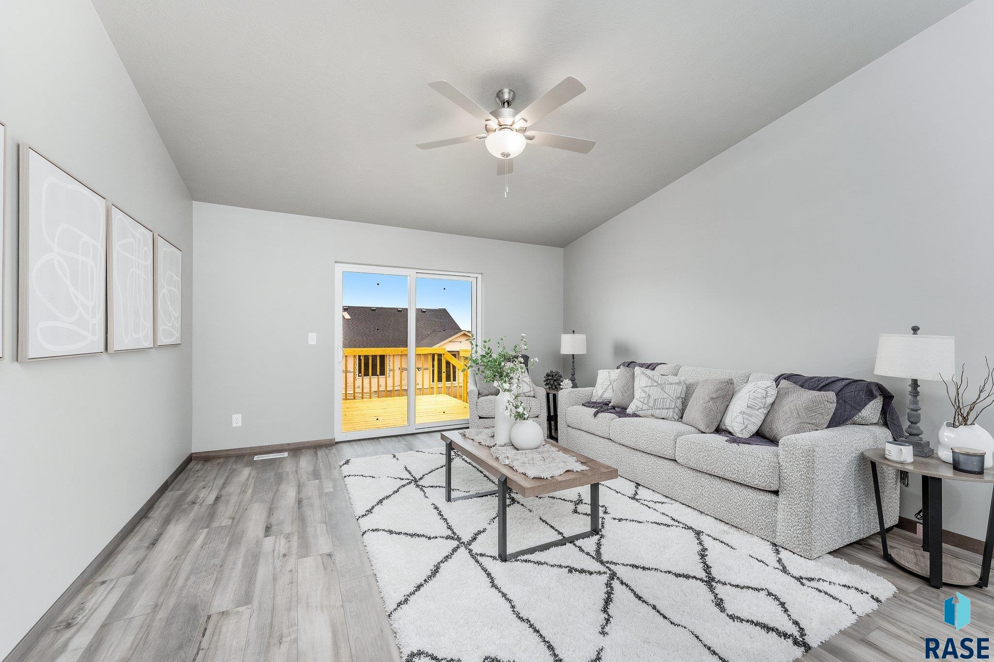 1901 N Tina Dr Drive, Sioux Falls, South Dakota image 15