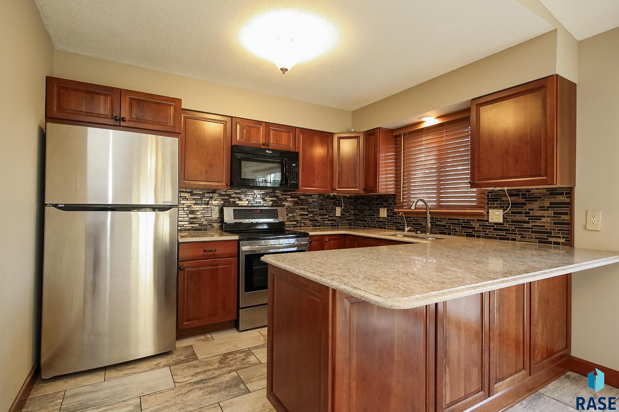 2212 S Melanie Ln Lane, Sioux Falls, New Jersey image 11
