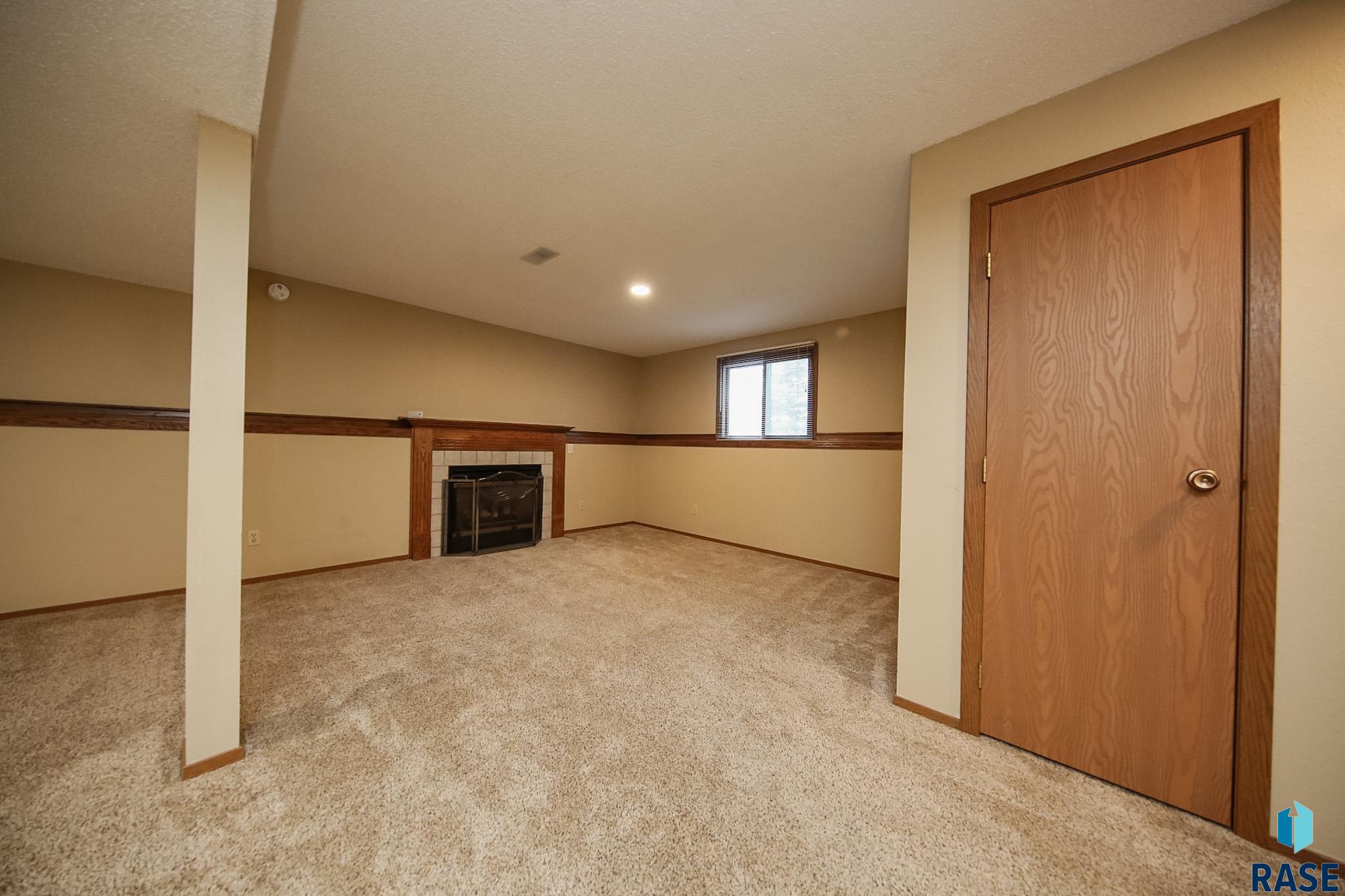 2212 S Melanie Ln Lane, Sioux Falls, New Jersey image 17