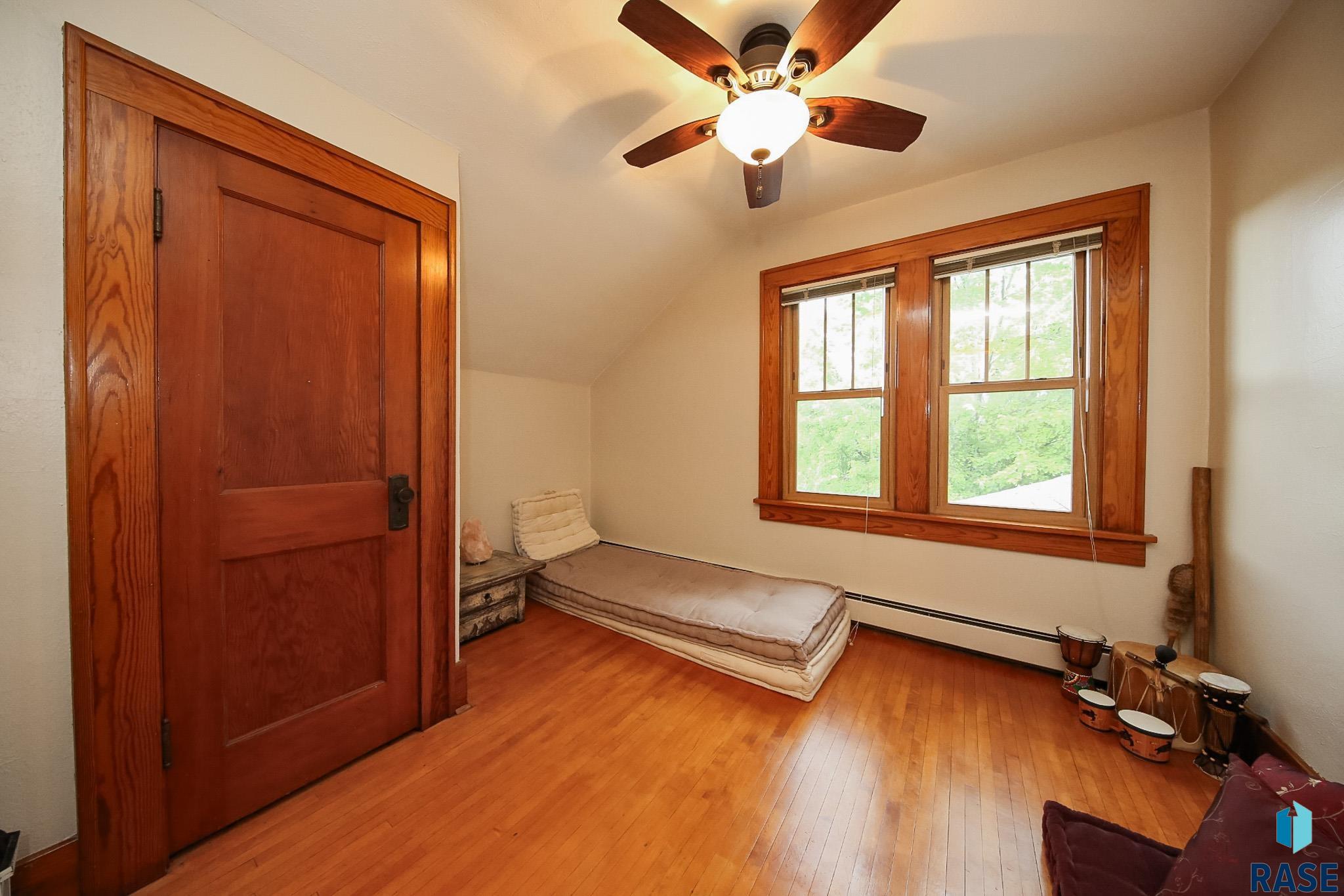 823 S 2nd Ave Avenue, Sioux Falls, New Jersey image 22