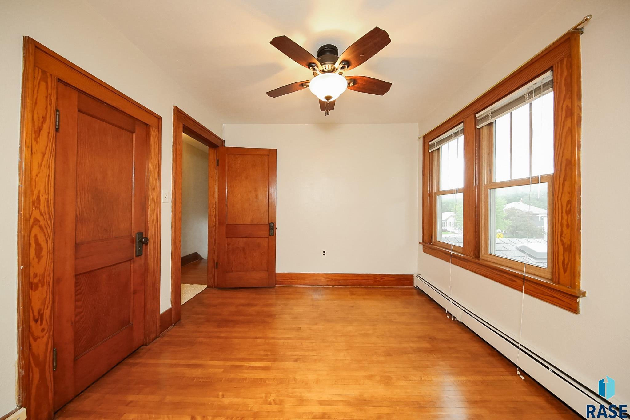 823 S 2nd Ave Avenue, Sioux Falls, New Jersey image 21