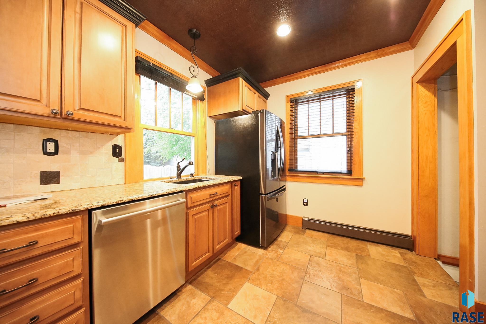 823 S 2nd Ave Avenue, Sioux Falls, New Jersey image 16