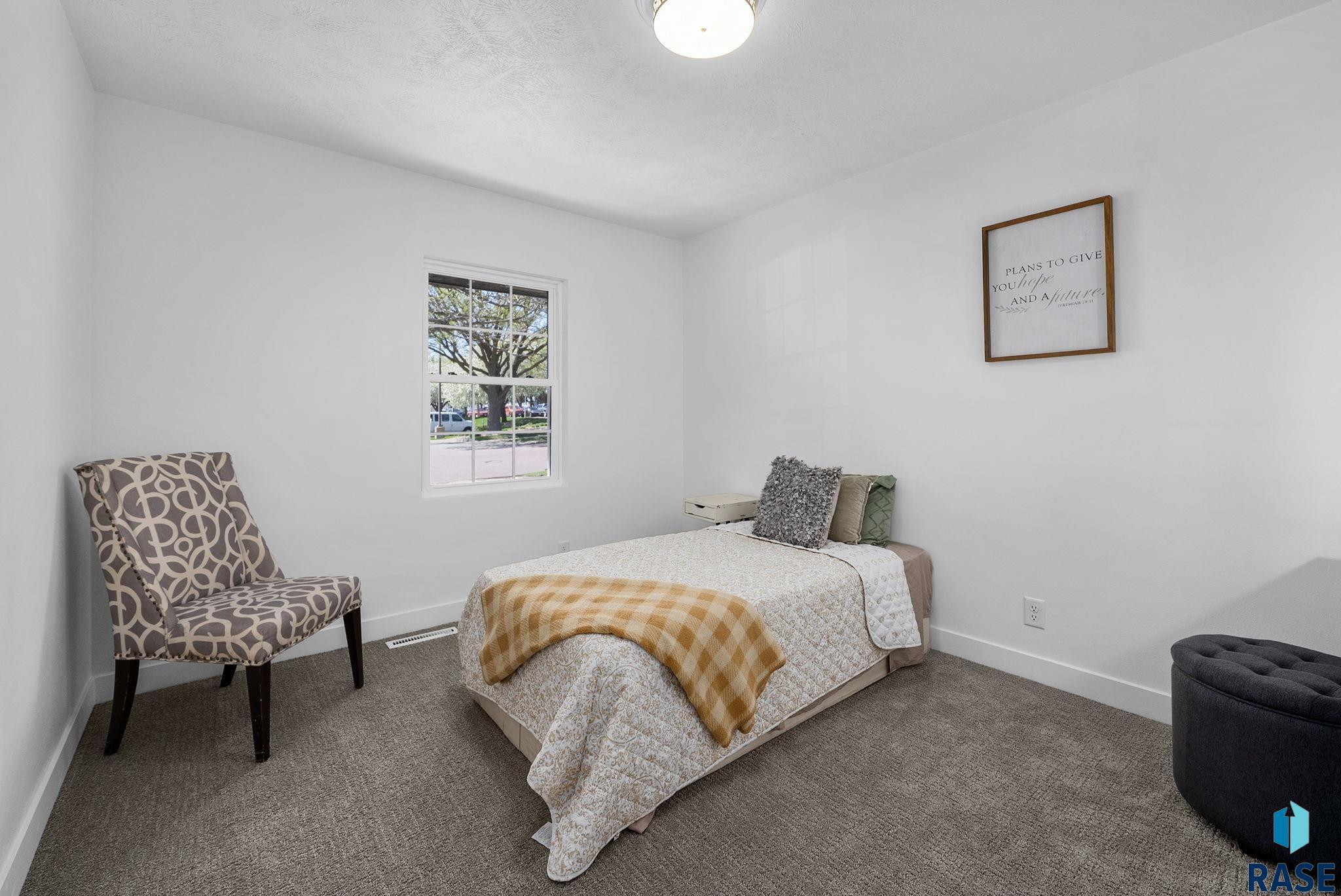 1804 S Holly Ave Avenue, Sioux Falls, New Jersey image 17