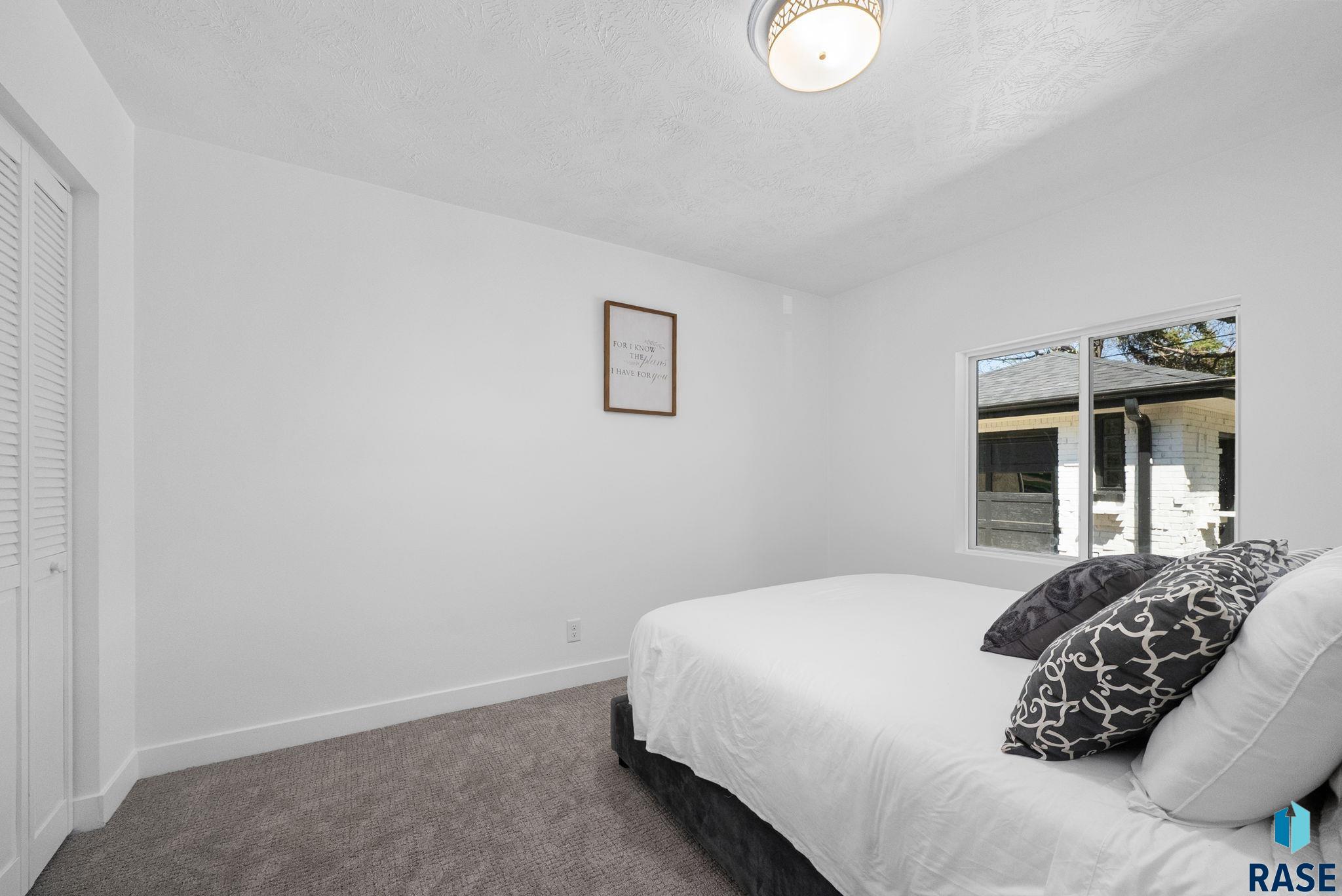 1804 S Holly Ave Avenue, Sioux Falls, New Jersey image 21