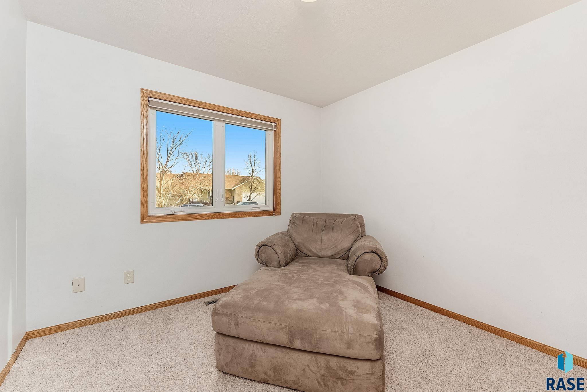 305 W Hackberry St Street, Brandon, New Jersey image 15